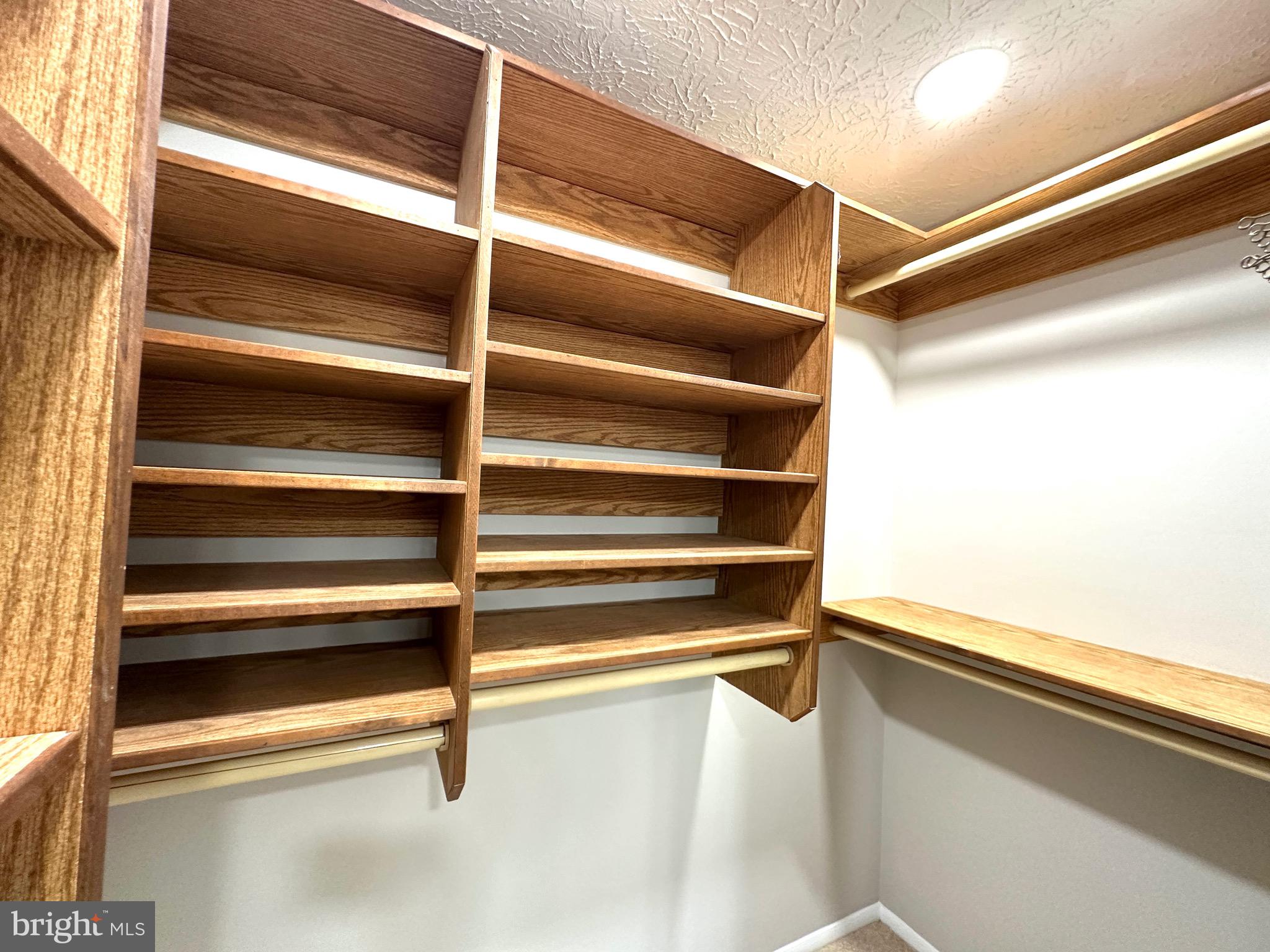 LITTLE ROCKY RUN - Residential Lease