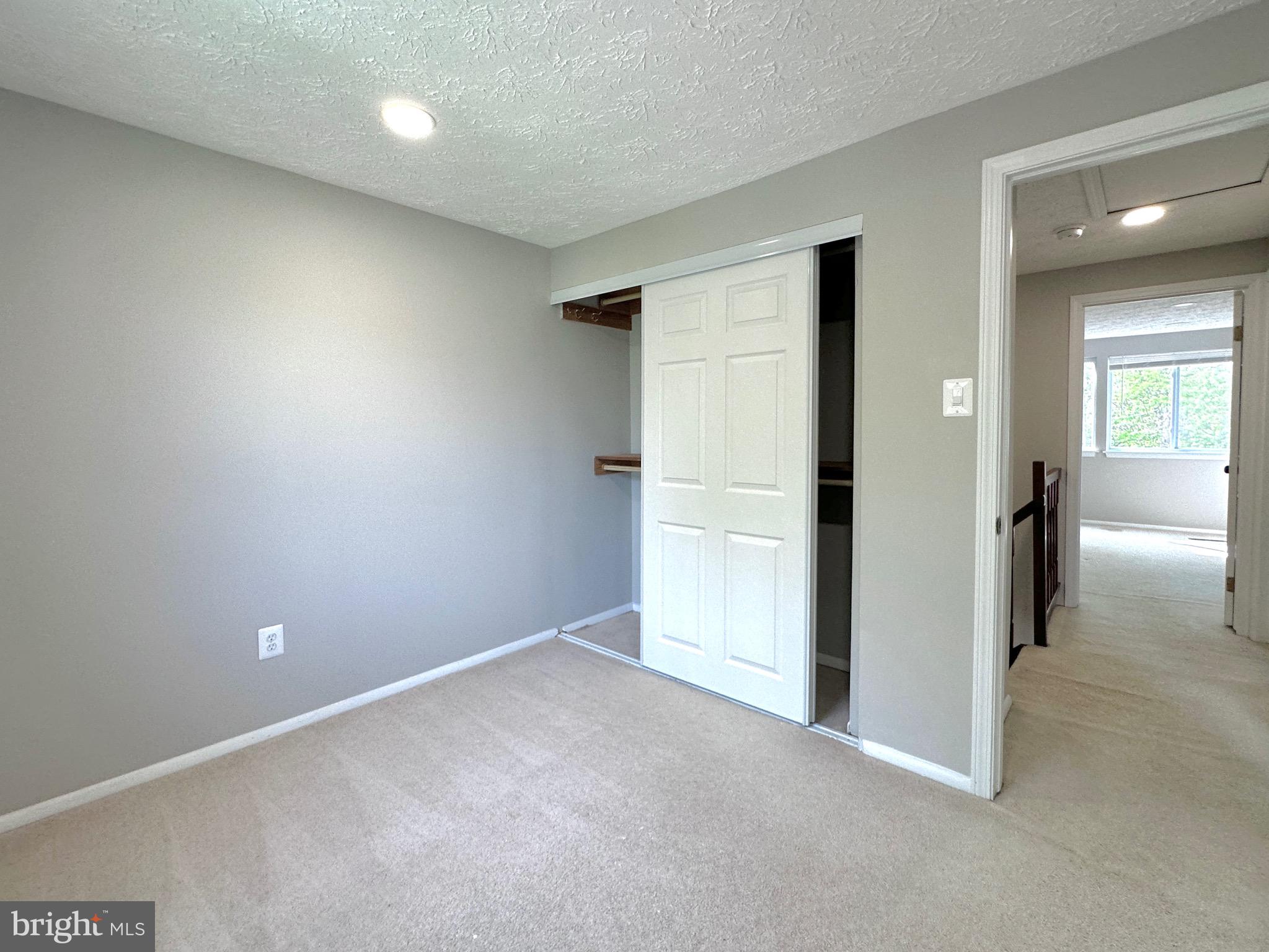 LITTLE ROCKY RUN - Residential Lease