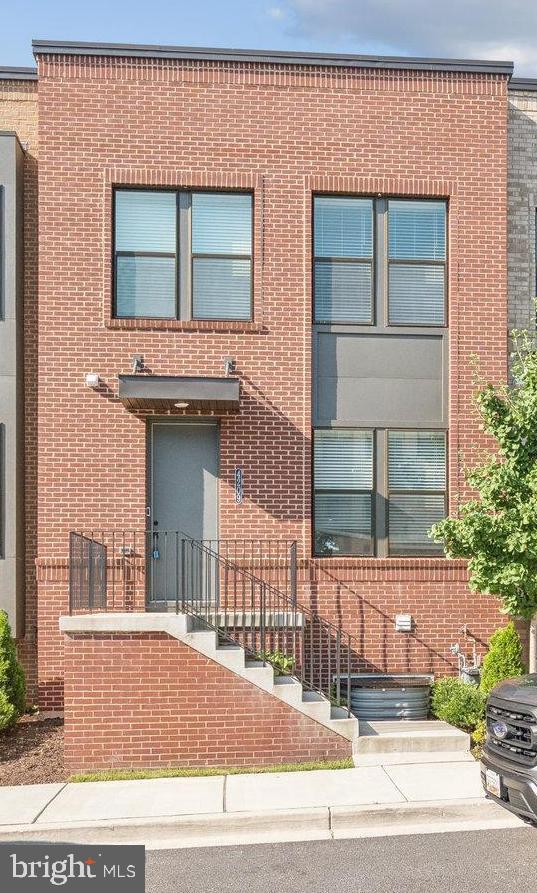 4% incentives up to 30k (whichever is lesser) that can be used toward rate buydown and/or closing costs with the use of the seller's preferred lender and title company (Spruce Title). Please call John Neal at 303-887-2359 with Security National Mortgage for details. Welcome to 4209 La Plata Avenue—a beautifully designed 3-bedroom, 2.5-bath townhome located in the heart of Medfield, one of Baltimore’s most vibrant and sought-after neighborhoods. Built in 2022, this modern home offers 1,728 square feet of stylish living across three thoughtfully designed levels. From the moment you walk in, you’ll appreciate the open-concept main level, which boasts beautiful flooring, 9-foot ceilings, and abundant natural light.
The gourmet kitchen is a true centerpiece, featuring granite countertops, a large center island, stainless steel appliances, and shaker-style cabinetry—perfect for both everyday living and entertaining. The adjoining dining and living areas flow seamlessly, creating a versatile space for gatherings or quiet evenings at home.
Upstairs, you’ll find a spacious primary suite complete with a walk-in closet and a private en-suite bath with double vanity and step-in shower. Two additional bedrooms, a full hallway bath, and an upper-level laundry area add convenience and flexibility for families, guests, or a home office setup.
The entry-level bonus room offers ideal space for a home gym, playroom, or office, and leads directly to the attached two-car garage—a rare find in the city.
Situated in a friendly community of Medfield, this home offers quick access to I-83, light rail, Johns Hopkins University, Loyola, and The Avenue in Hampden for shopping, dining, and nightlife. Whether you're commuting downtown or exploring nearby parks and trails, this location offers unmatched convenience.
Don’t miss your chance to own this move-in ready gem that blends contemporary finishes, comfort, and location into one exceptional offering.