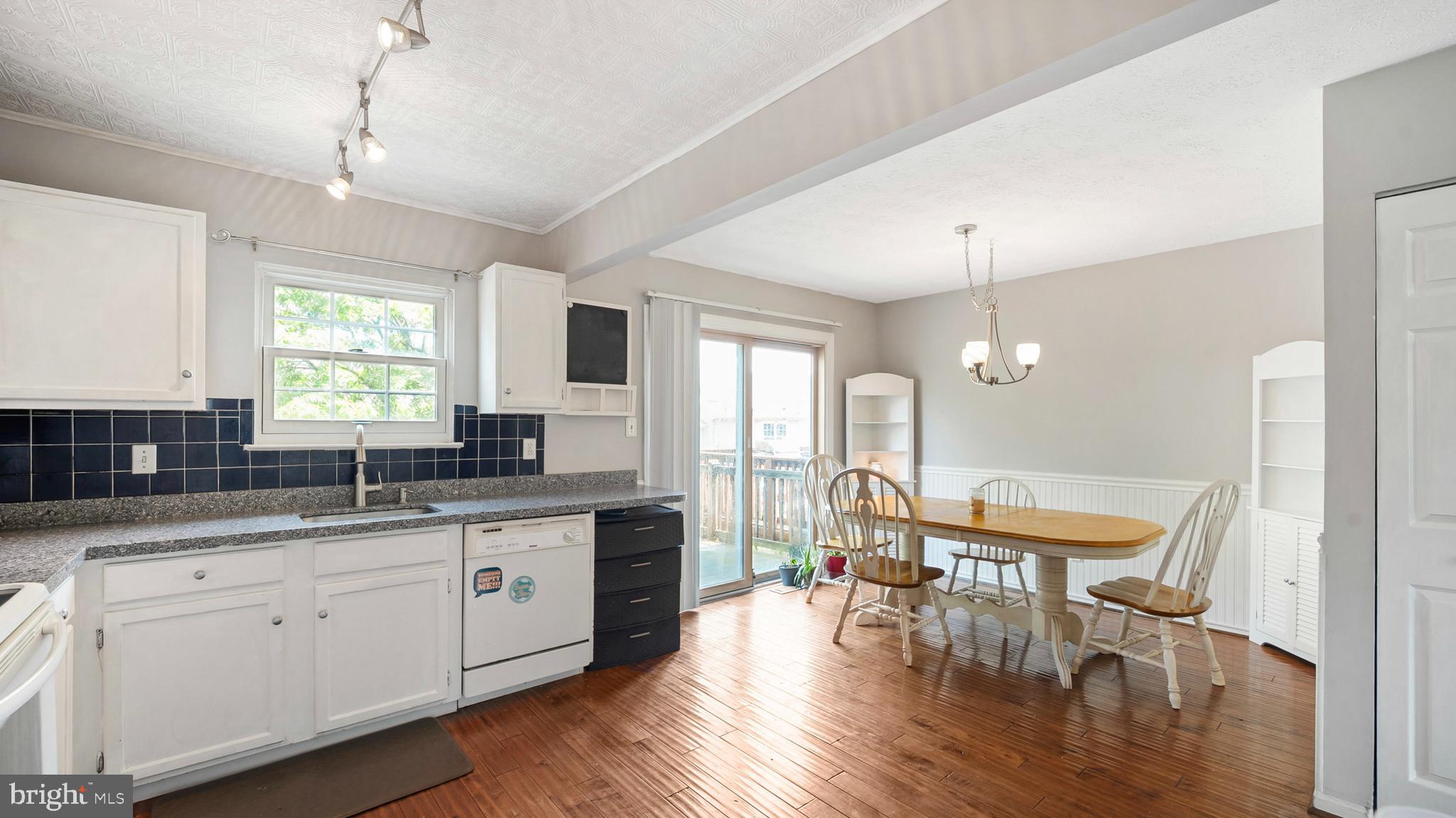 OAKHURST - Residential