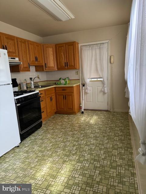 HALLS HILL - Residential