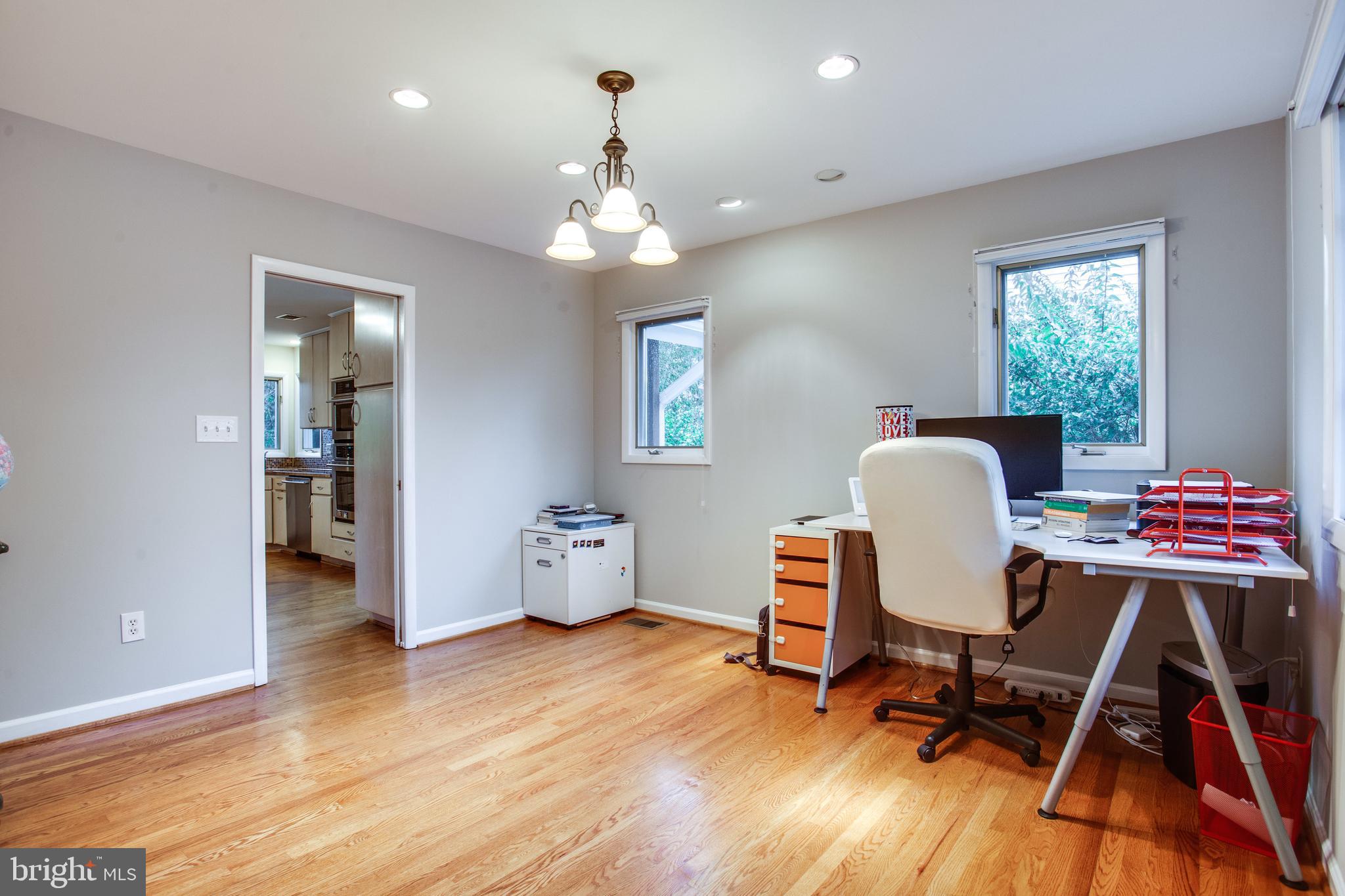 DEVON PARK - Residential Lease