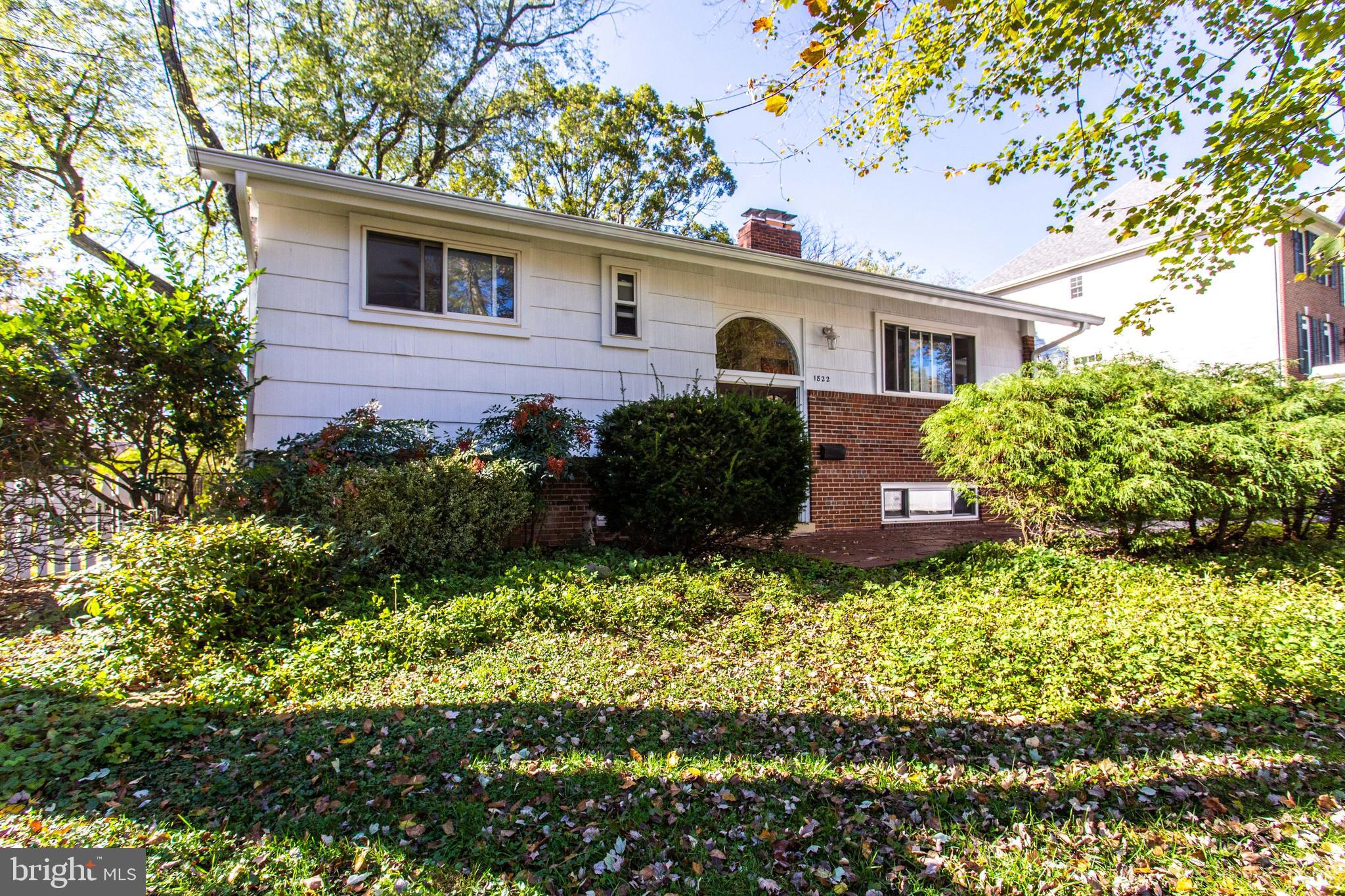 DEVON PARK - Residential Lease