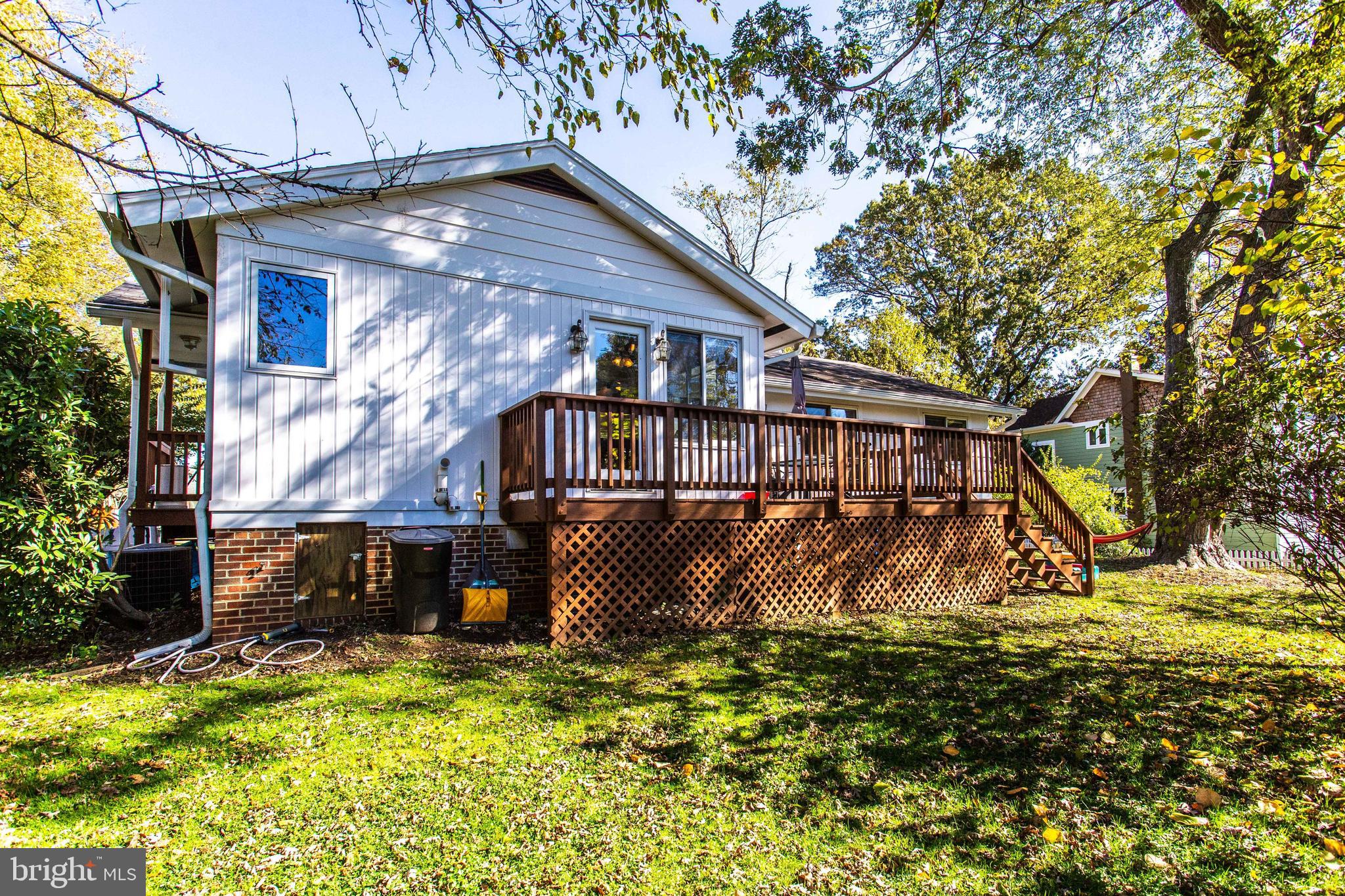 DEVON PARK - Residential Lease