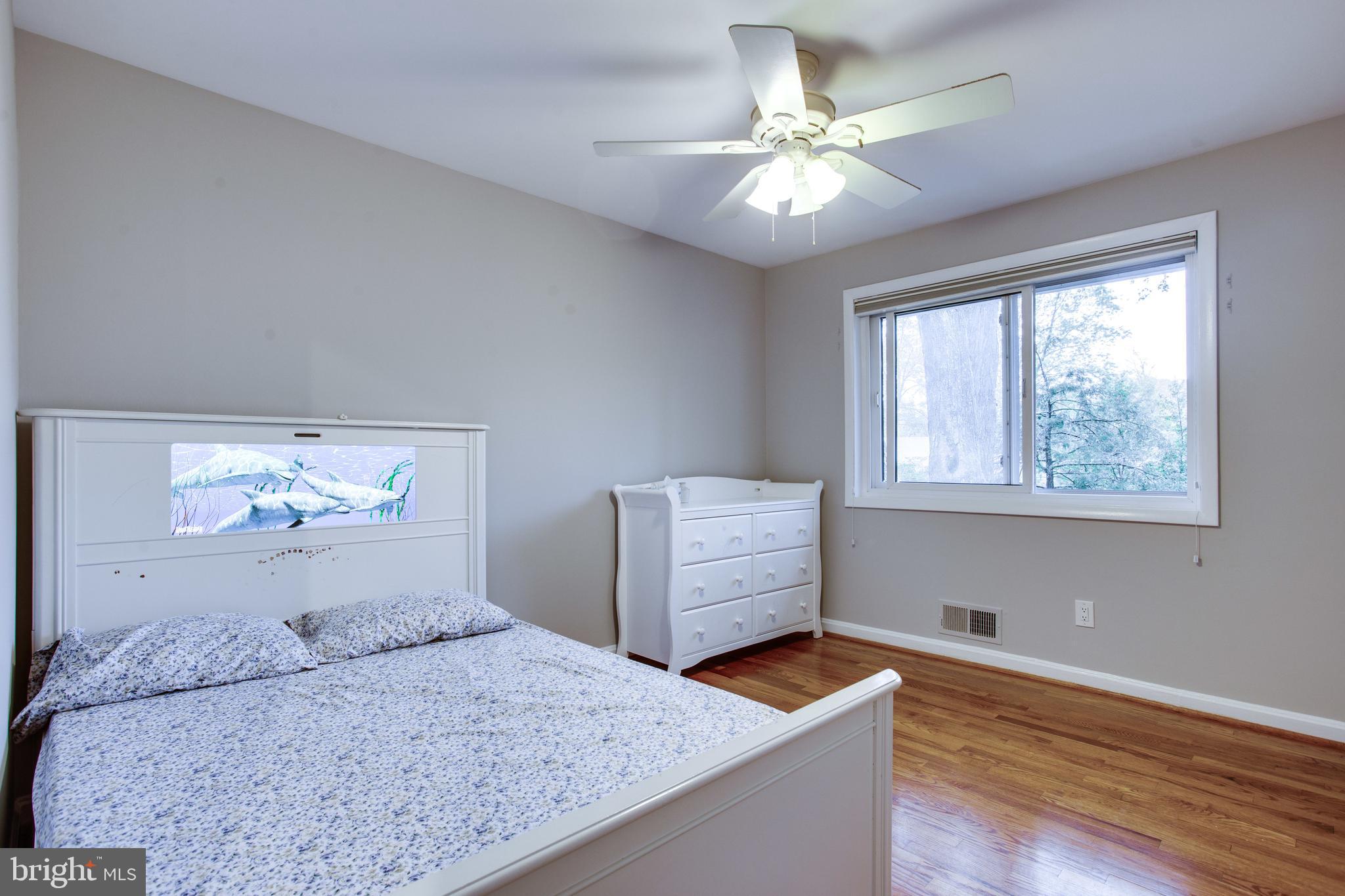 DEVON PARK - Residential Lease