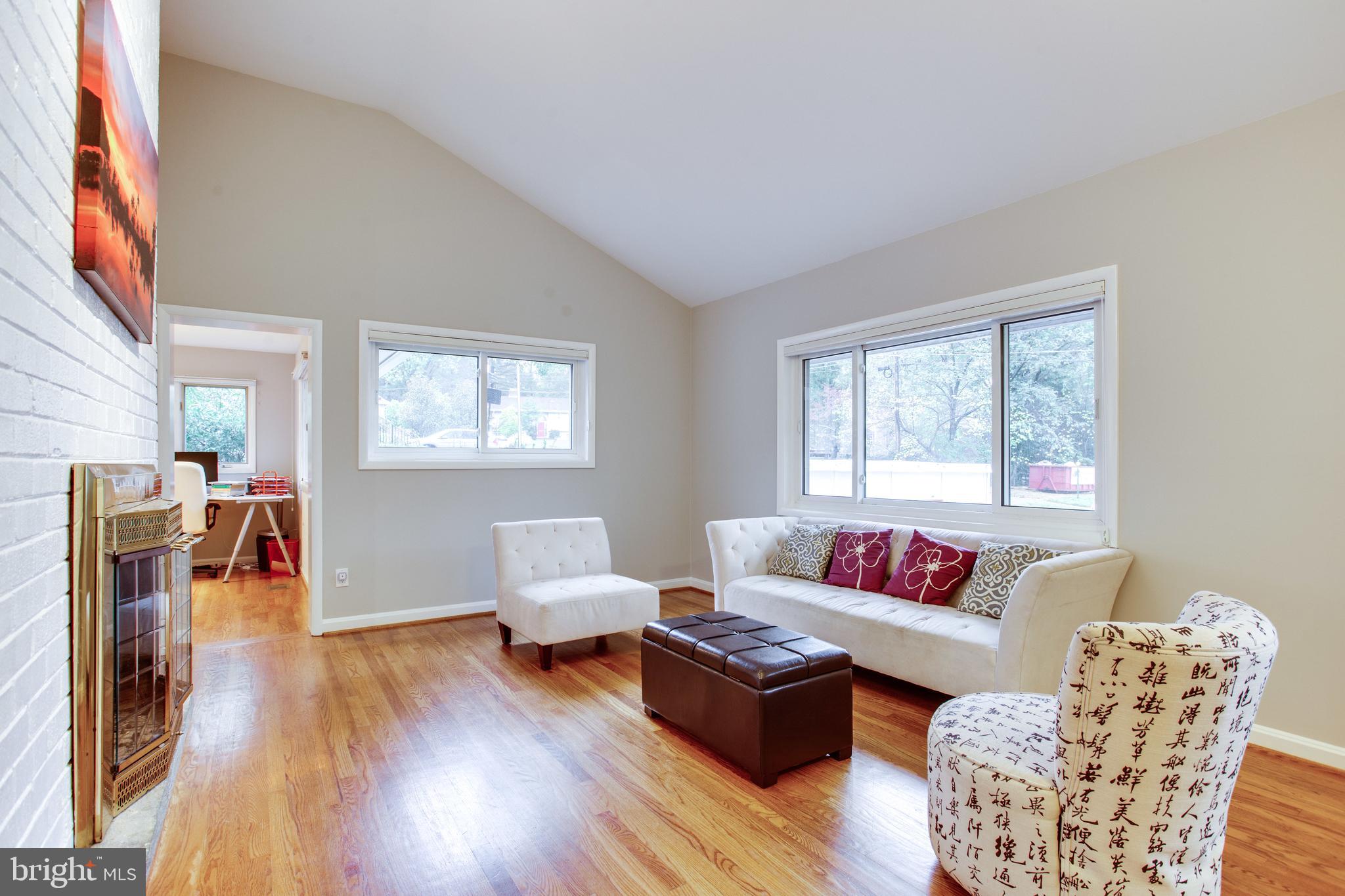 DEVON PARK - Residential Lease