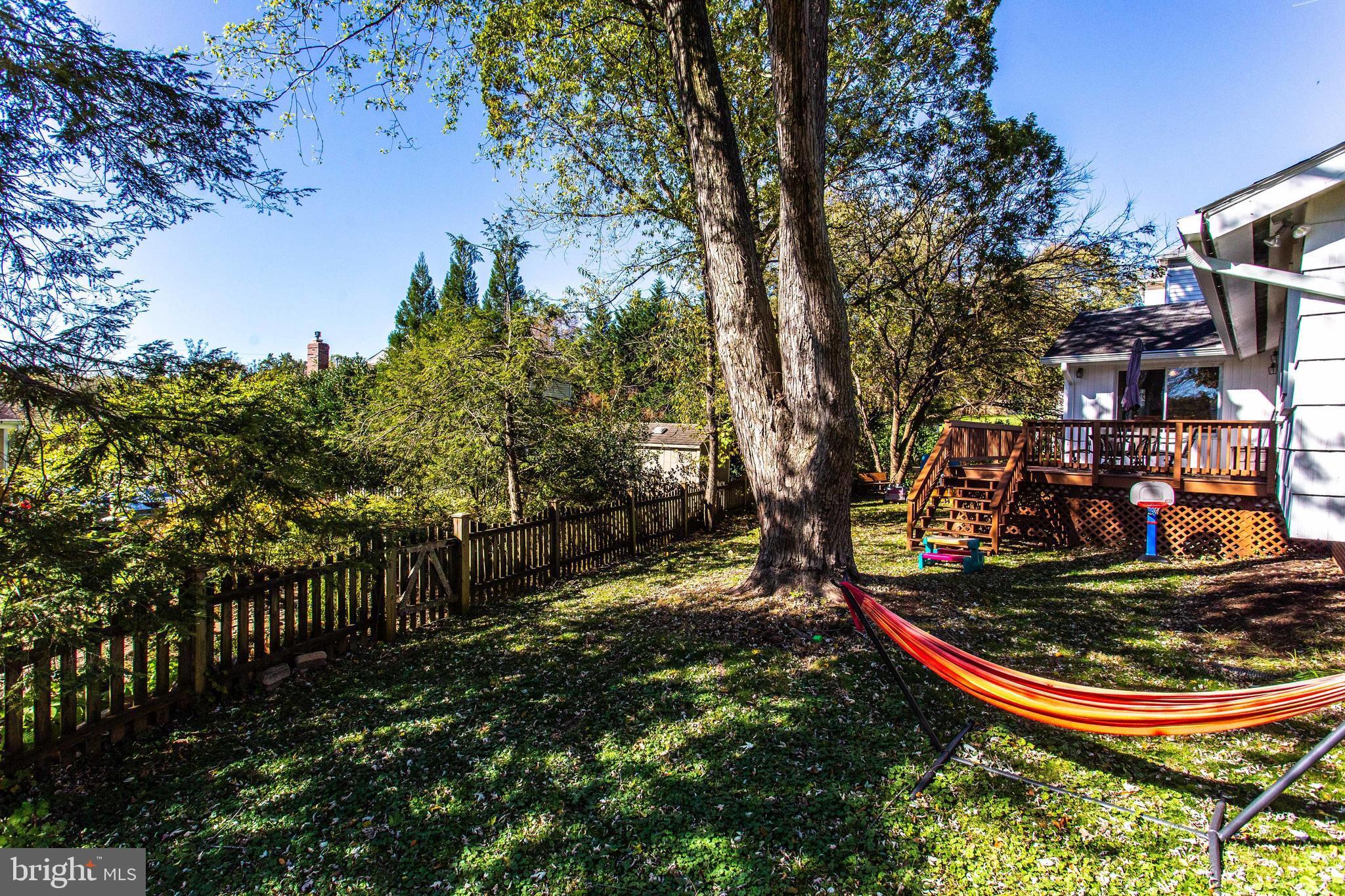 DEVON PARK - Residential Lease