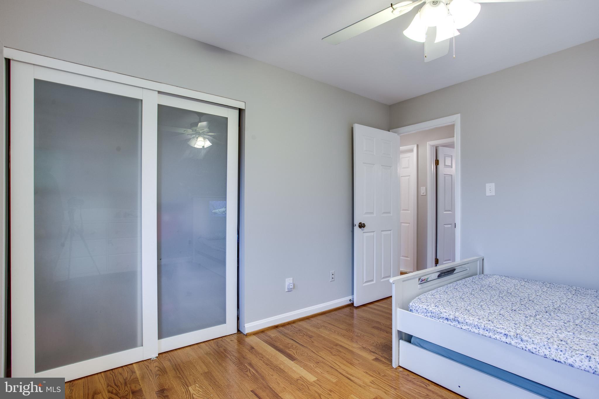 DEVON PARK - Residential Lease