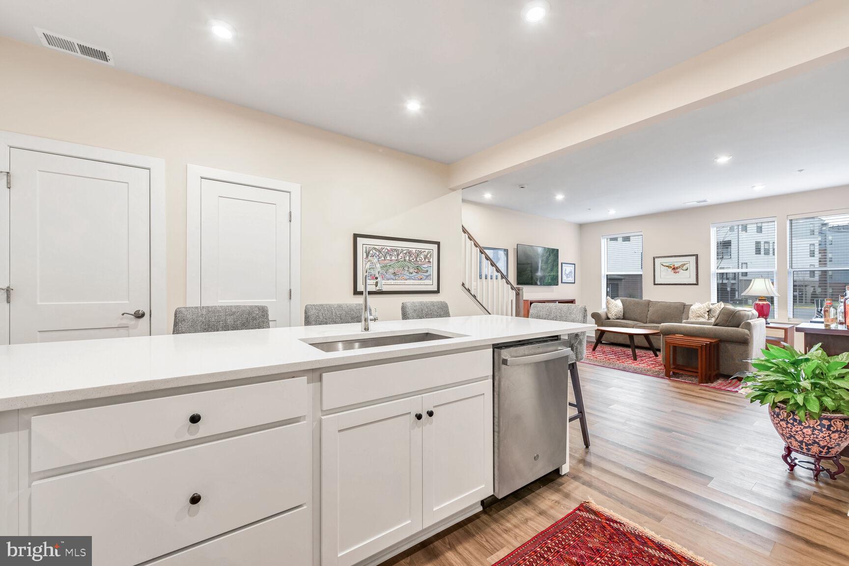 ASHBROOK PLACE - Residential