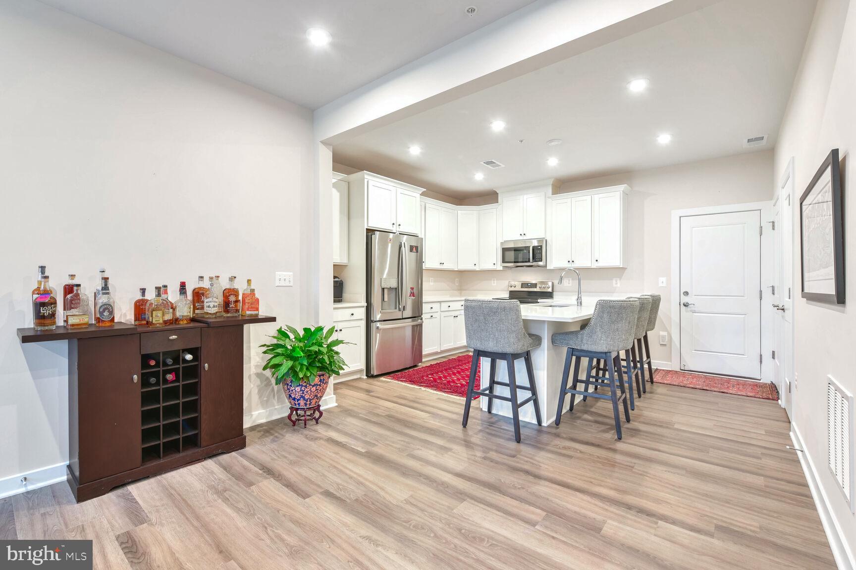 ASHBROOK PLACE - Residential