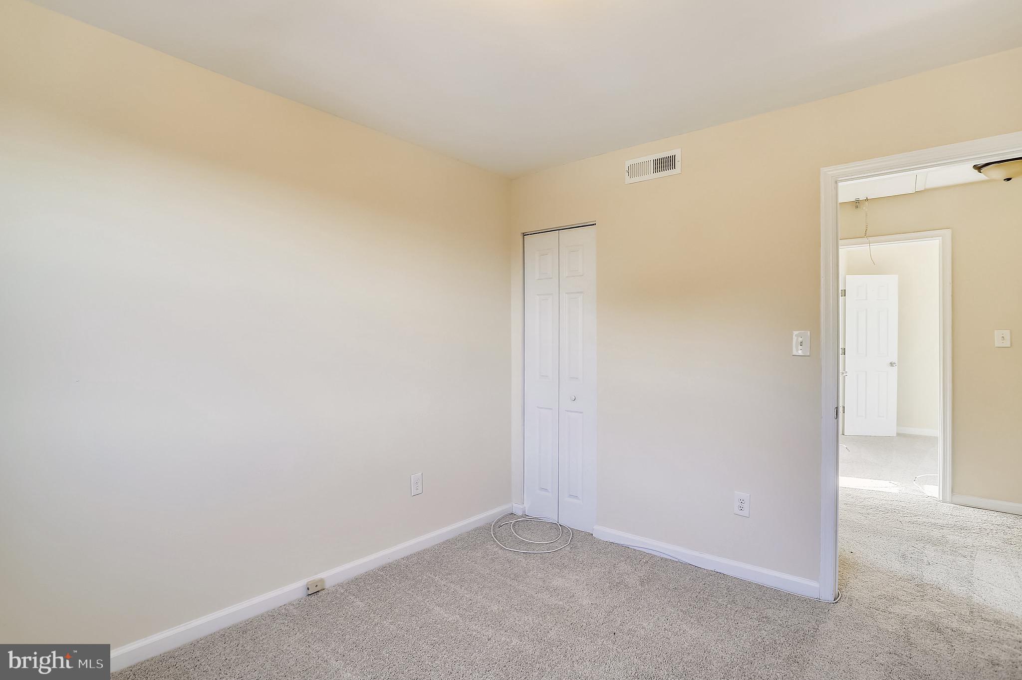 OLD TOWNE VILLAGE - Residential