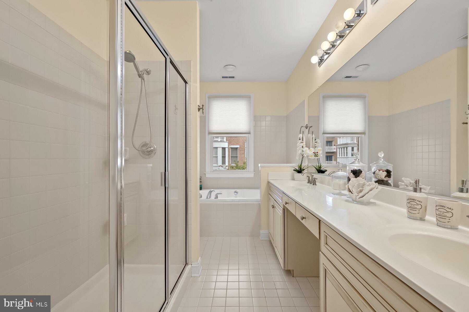 HARBORVIEW - Residential