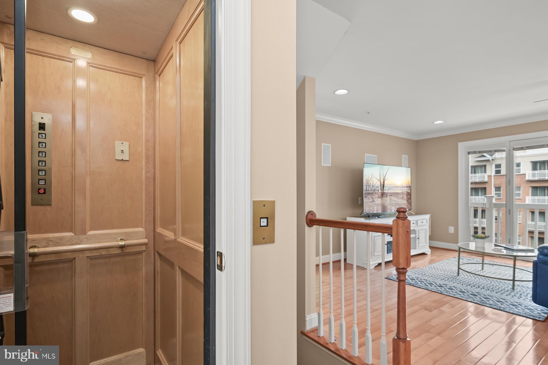 HARBORVIEW - Residential