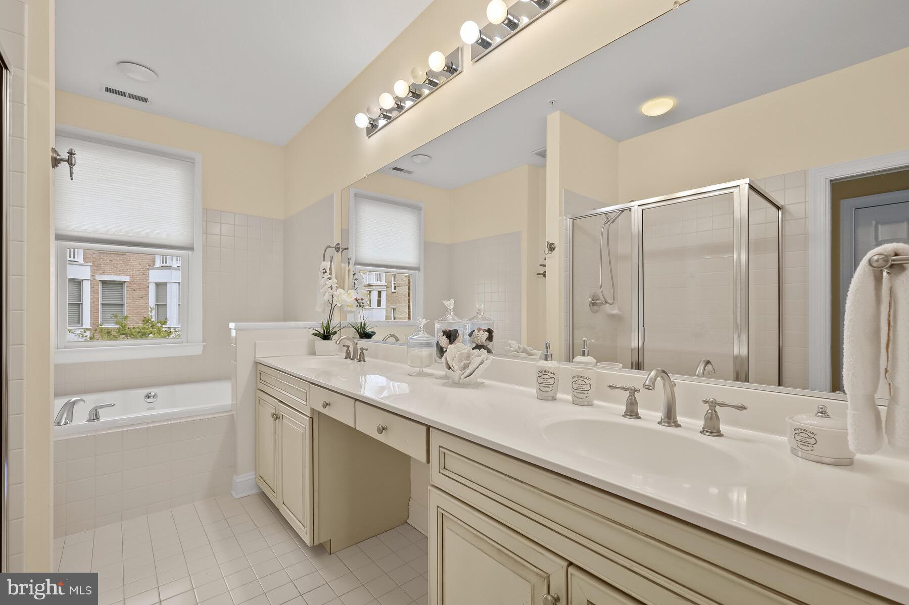 HARBORVIEW - Residential