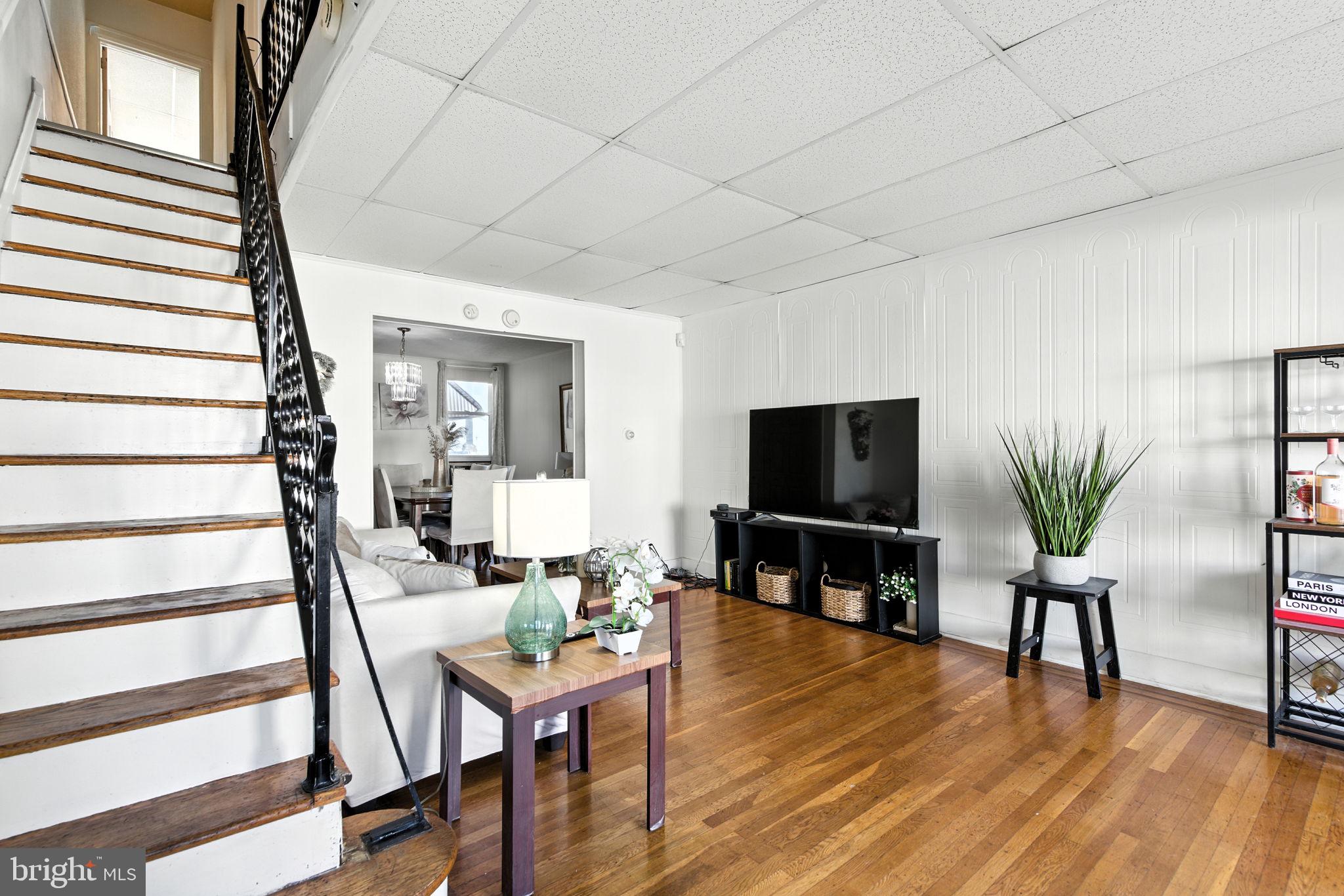 JUNIATA - Residential