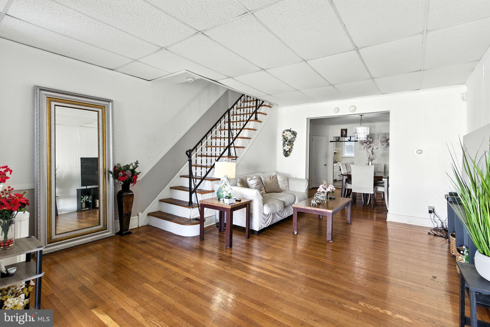 JUNIATA - Residential