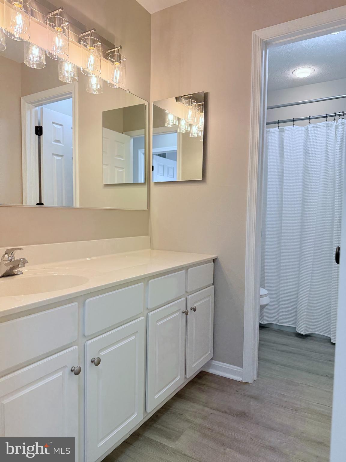 11128 WORCHESTER DRIVE