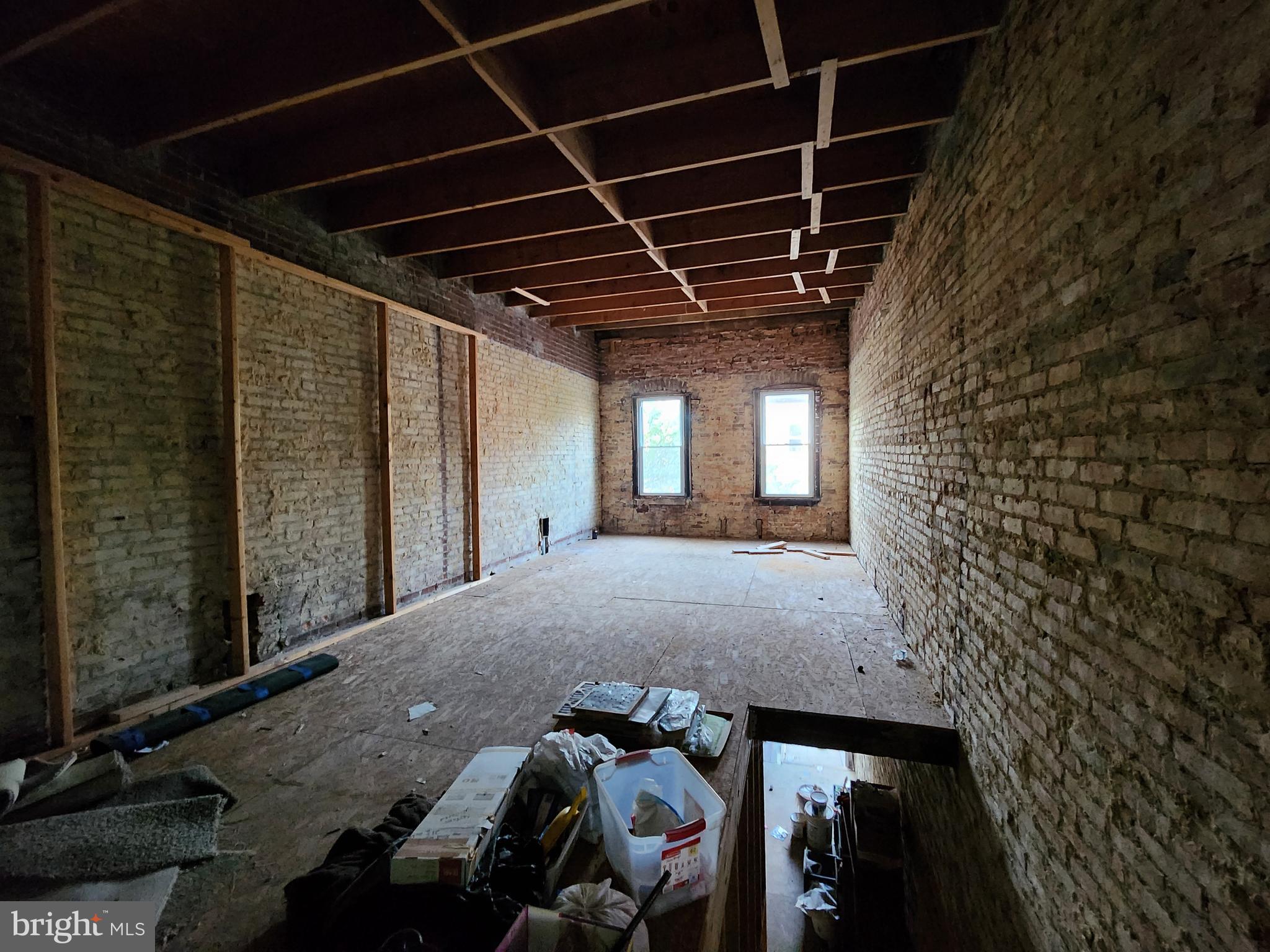 SHIPLEY HILL - Residential