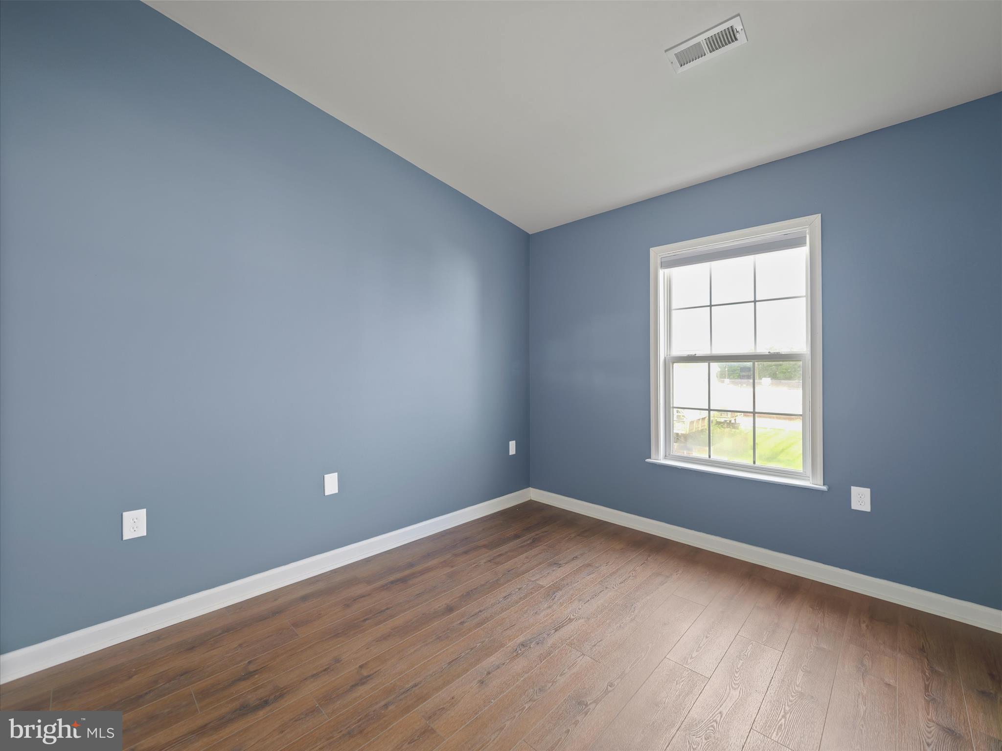 MANOR PARK - Residential