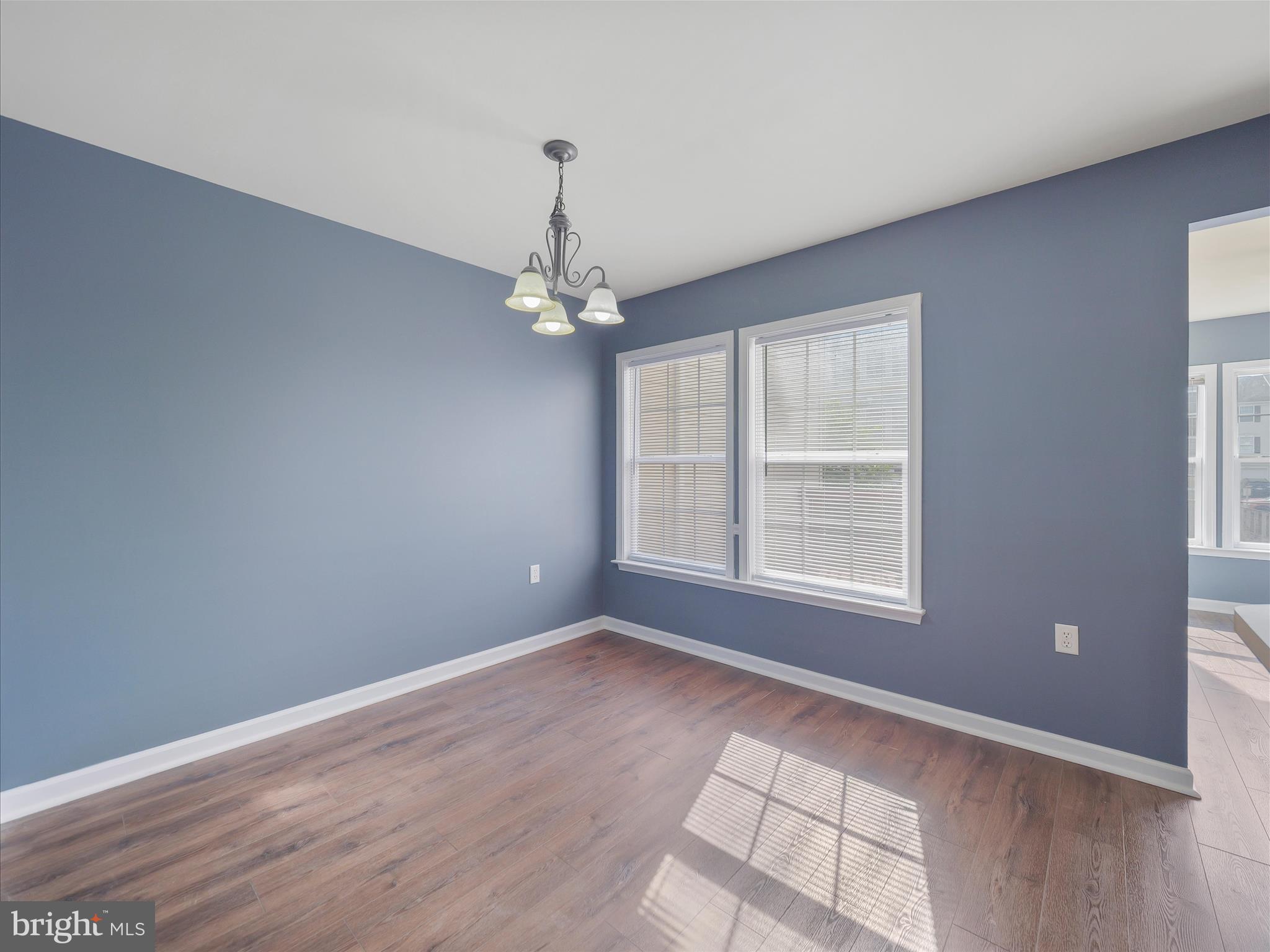 MANOR PARK - Residential