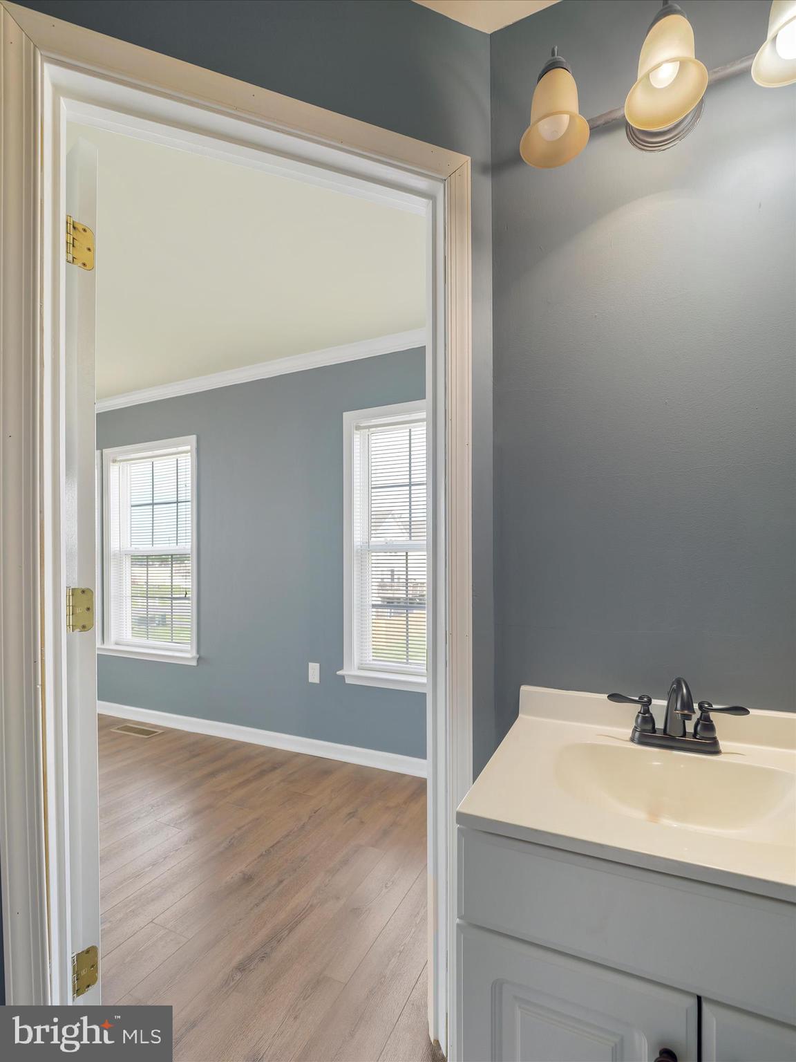 MANOR PARK - Residential