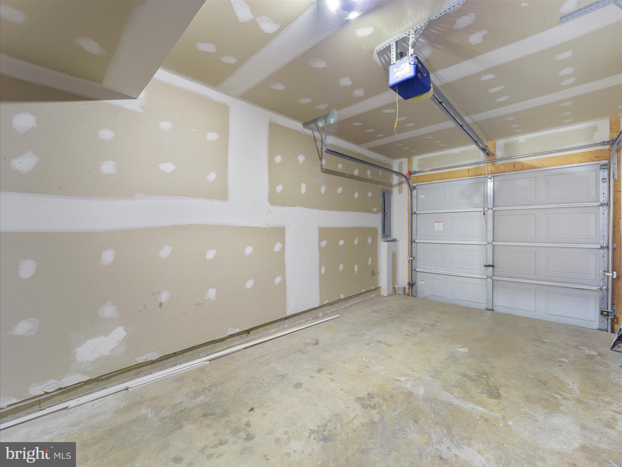 MANOR PARK - Residential