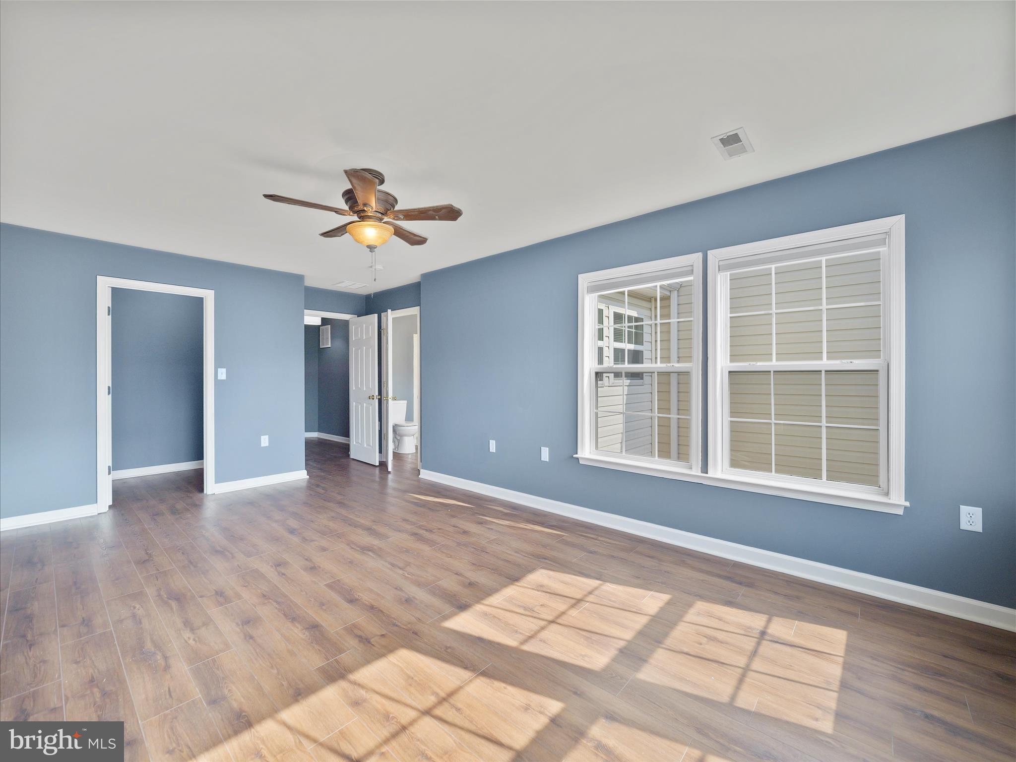 MANOR PARK - Residential