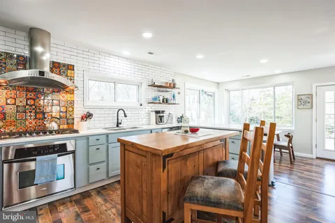 45352 Sypher Road, California, MD MLS: MDSM2023340