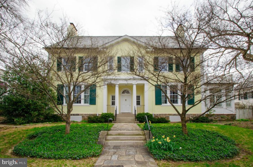 Beautifully maintained & located on one of Baltimore City's signature streets-Grand proportions w/decorative molding, old world millwork, gleaming wd flrs & 10' ceiling-Spacious kit/FamRm combo w/Butlers pantry-Impressive hand painted mural in front ent hall-Carefully designed gardens that bloom from May to October-No CAC in LRM, DRM & Ent Hall-Attrac Sunrm on 1st flr-Laundry rm on 2nd lvl-4 FPS