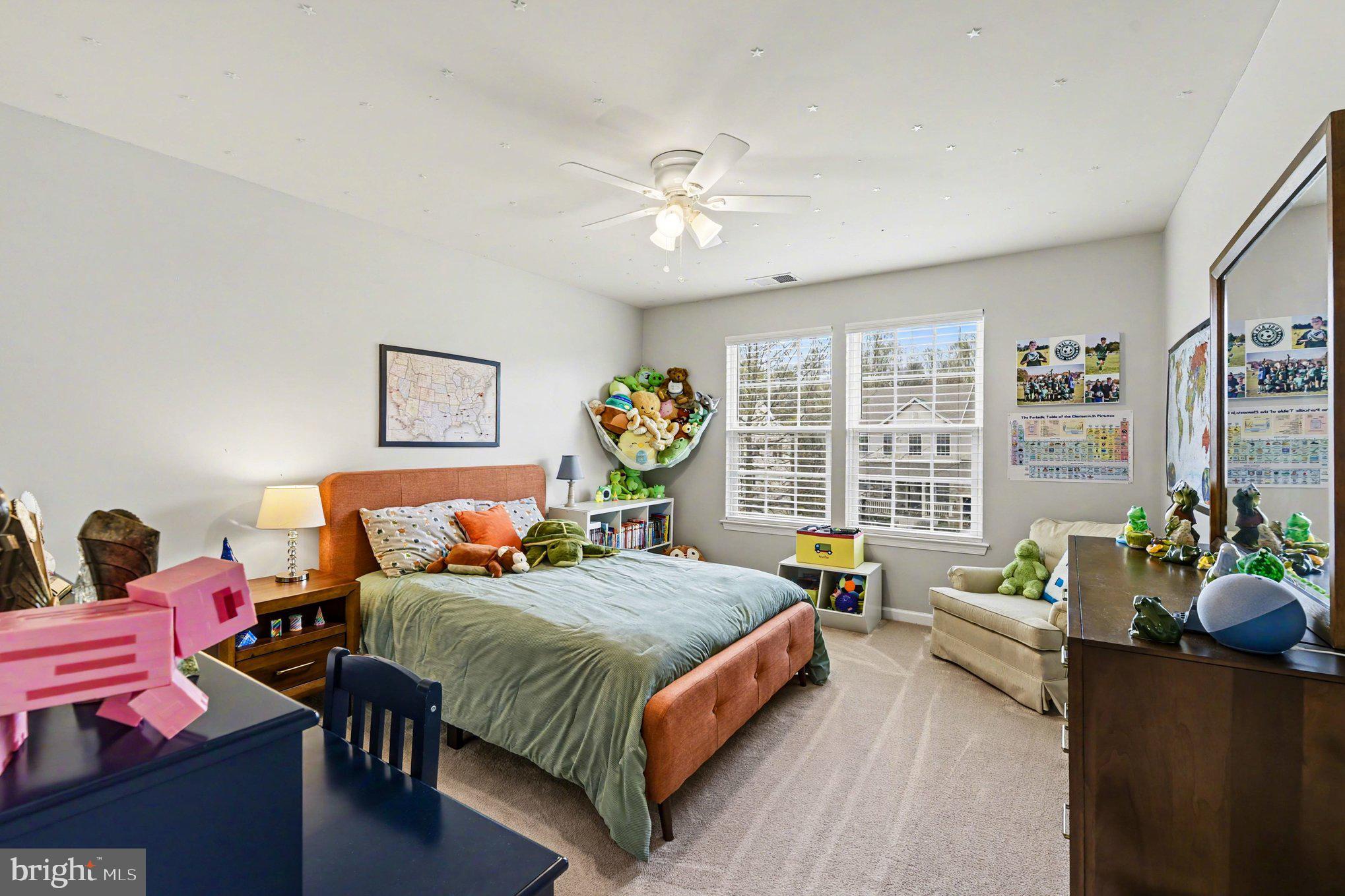 KELLY GLEN - Residential