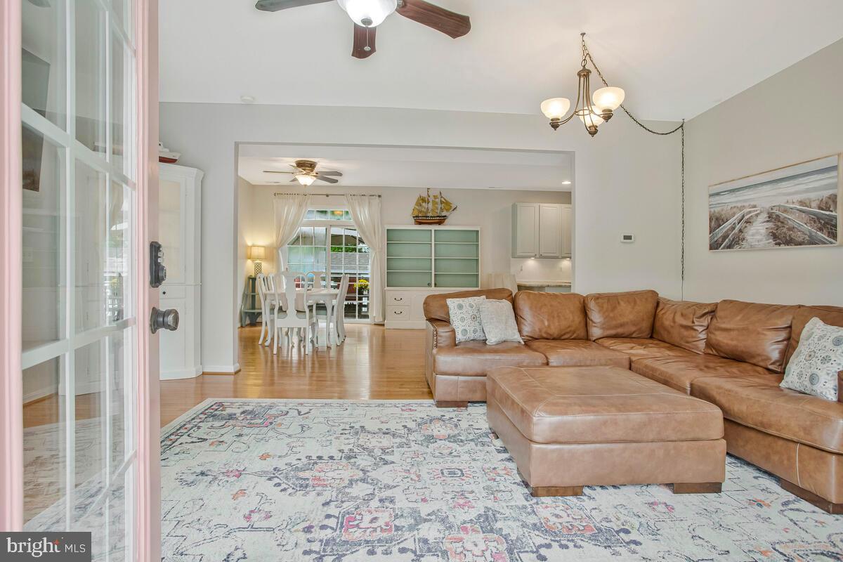 CAPE ANNE - Residential