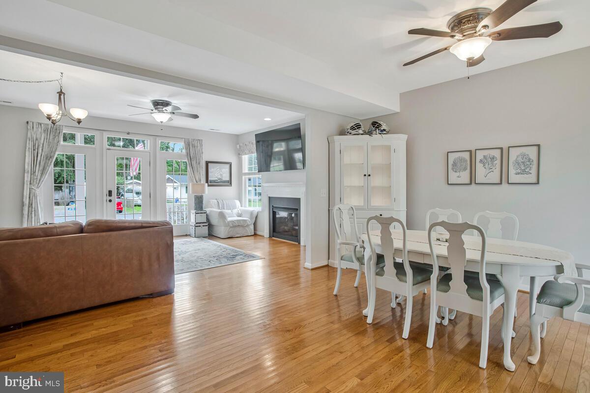 CAPE ANNE - Residential