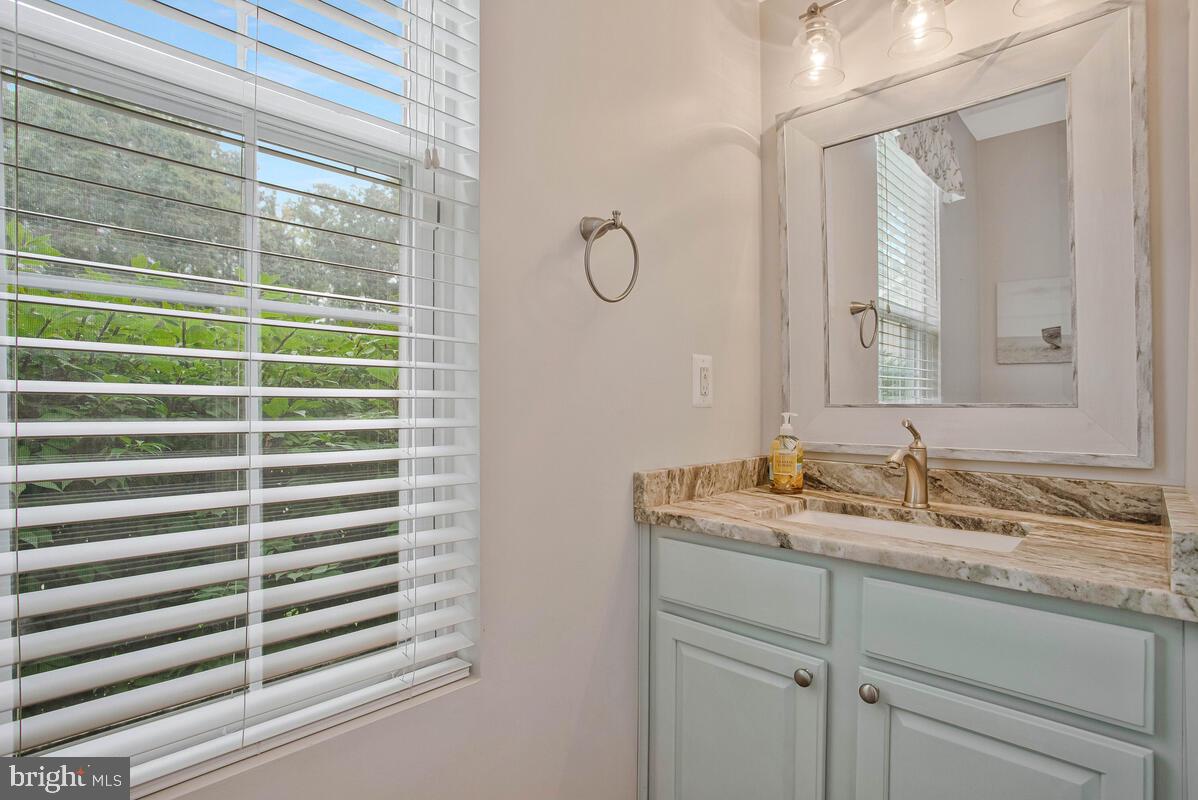 CAPE ANNE - Residential