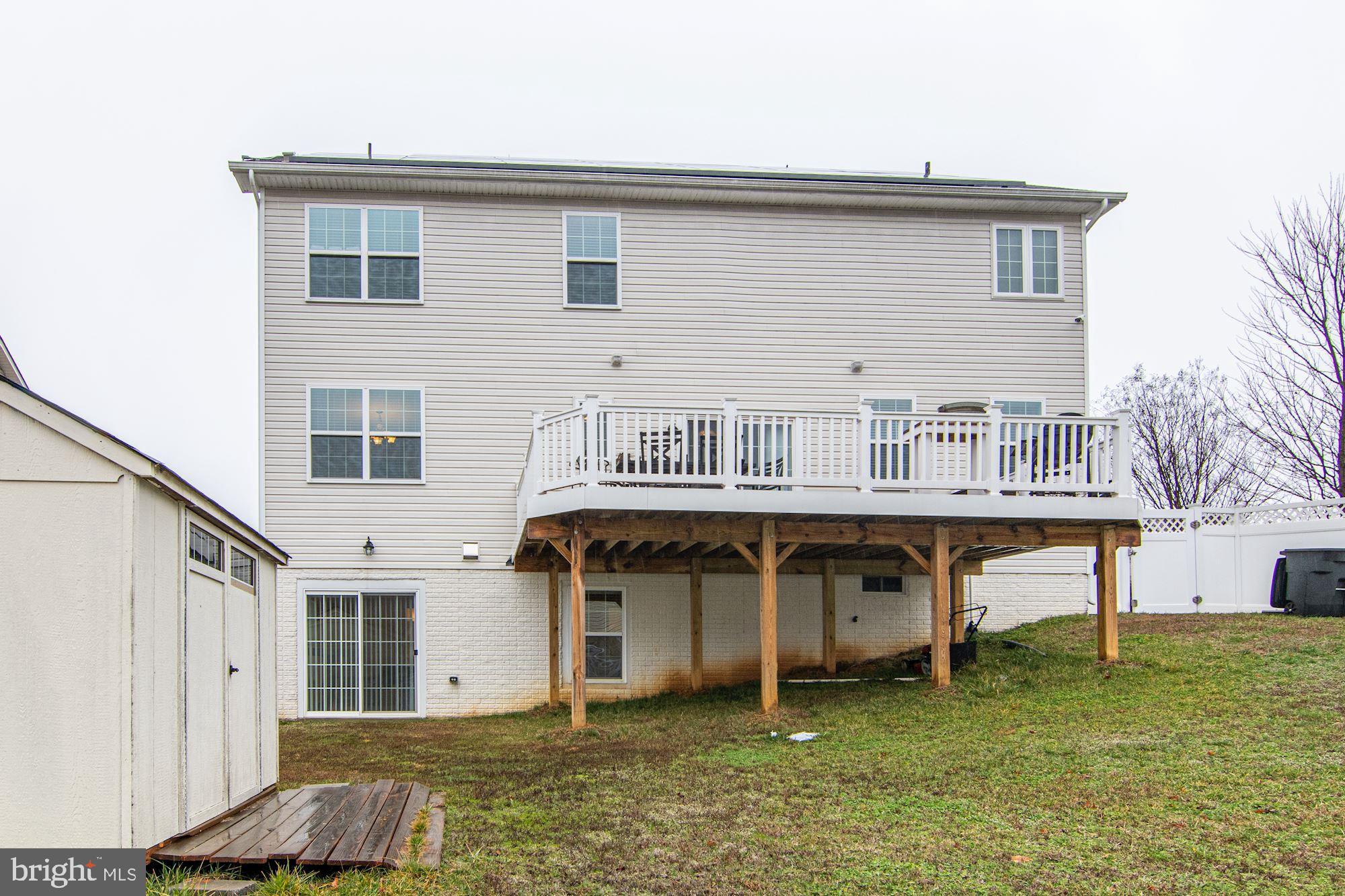 BRYANS CROSSING - Residential