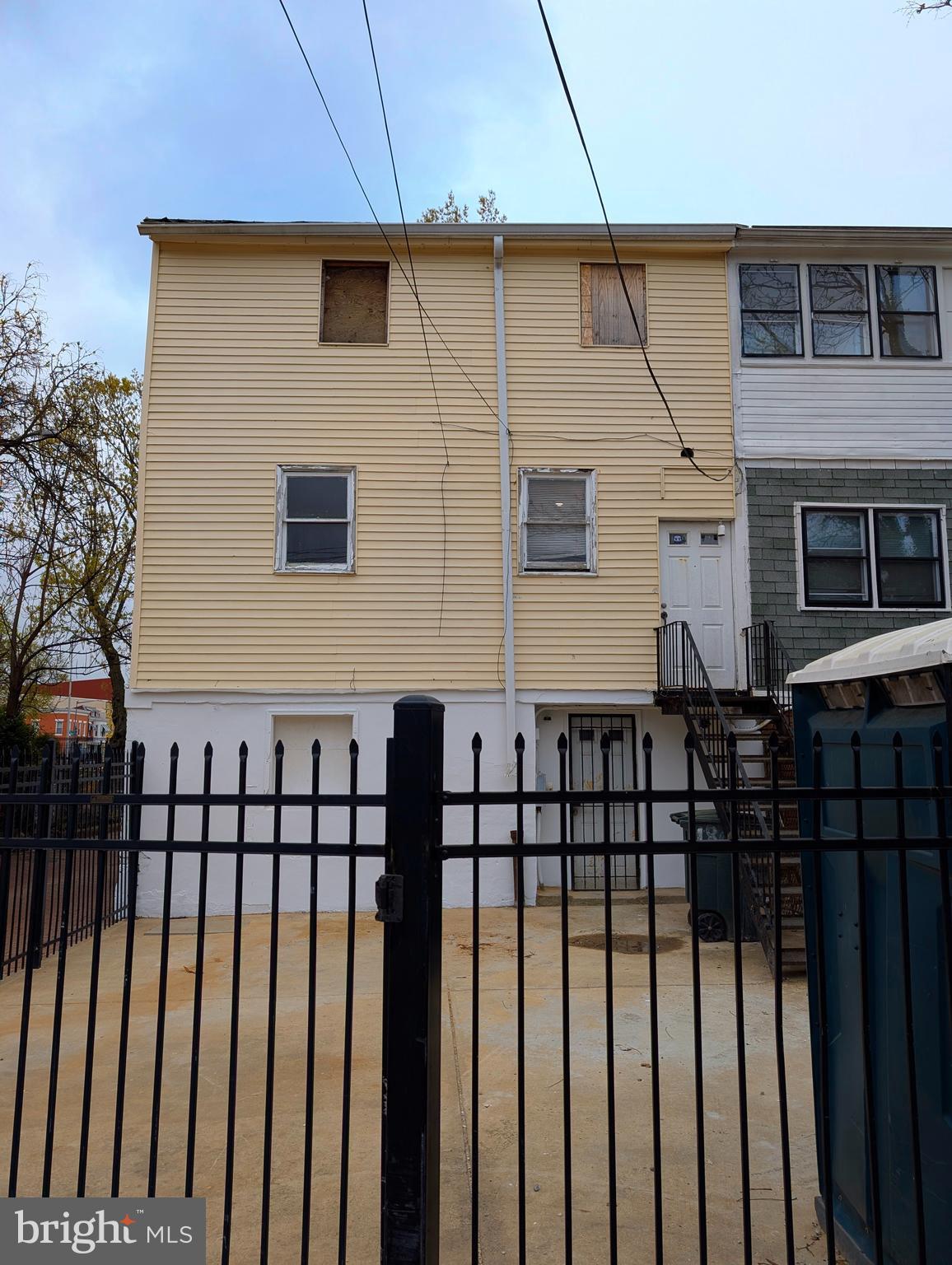 709 PRINCETON PLACE NW