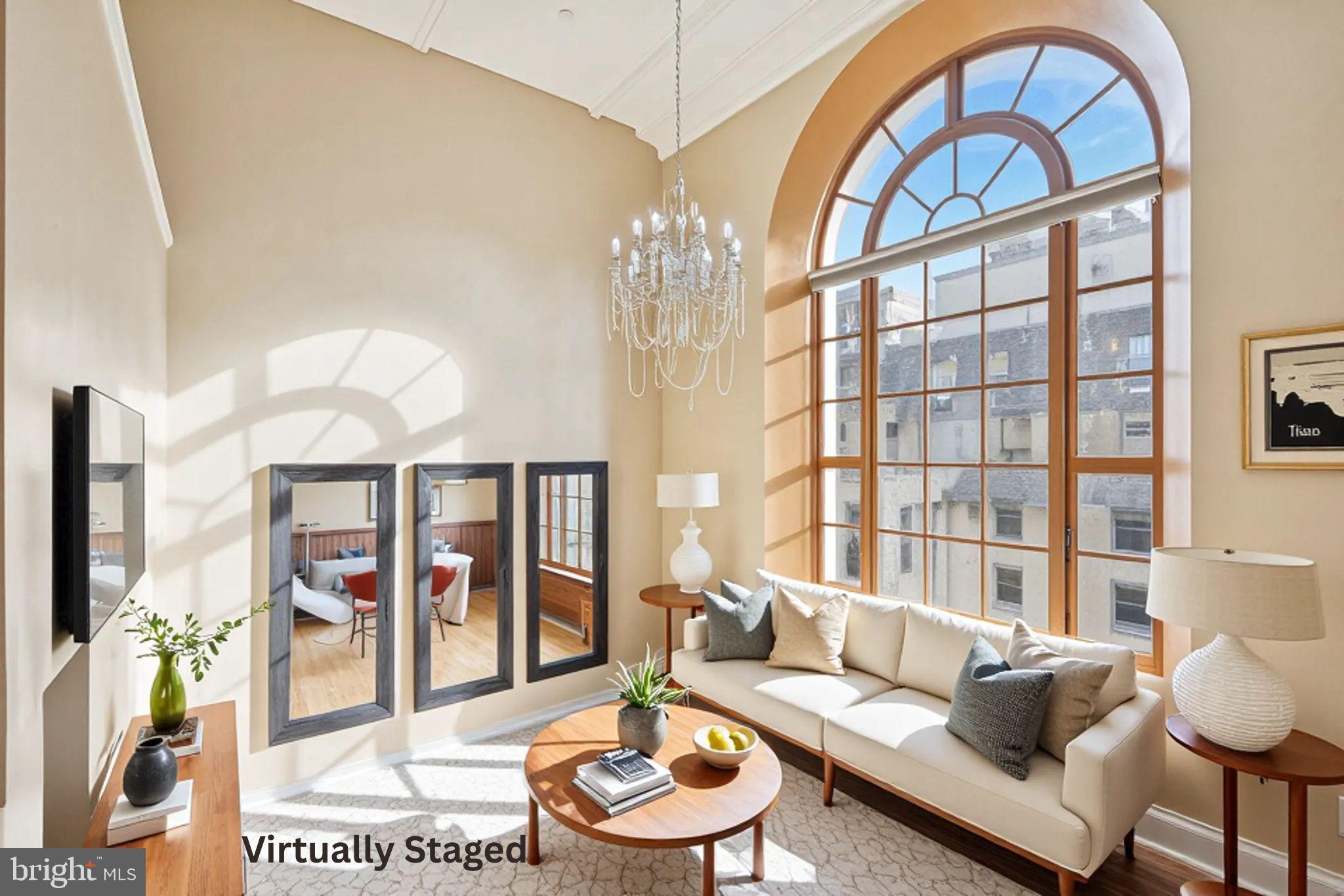 LOGAN SQUARE - Residential