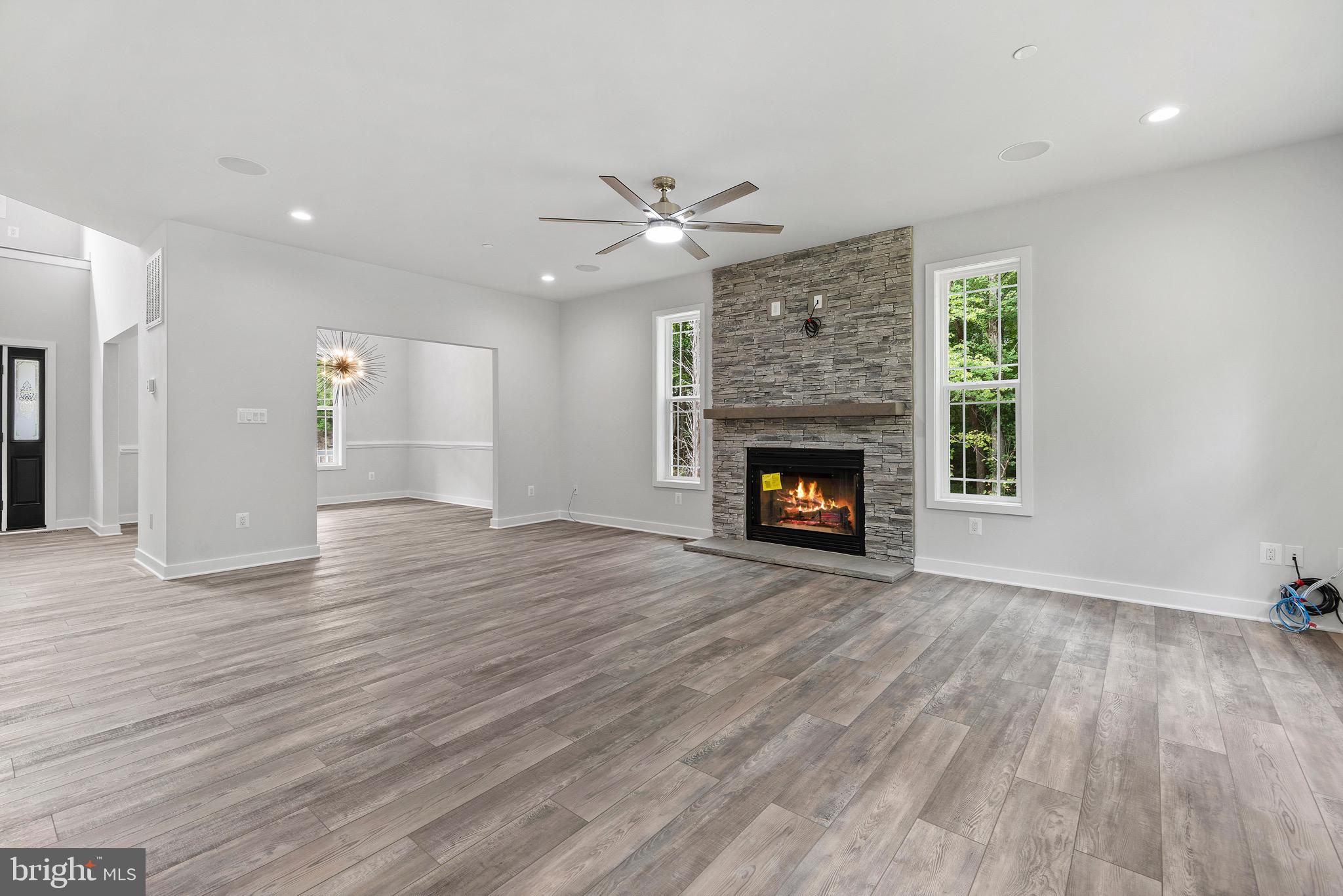 SWAN POINT - Residential