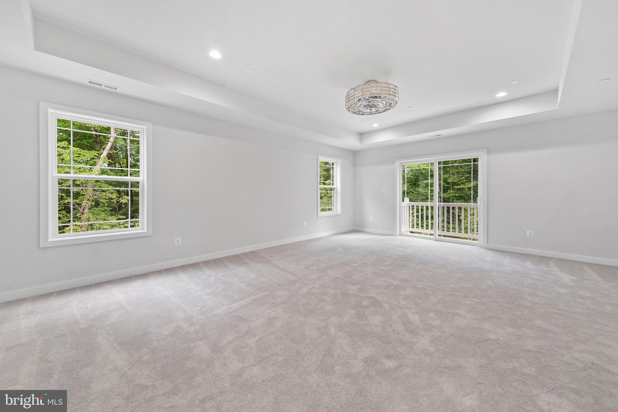 SWAN POINT - Residential