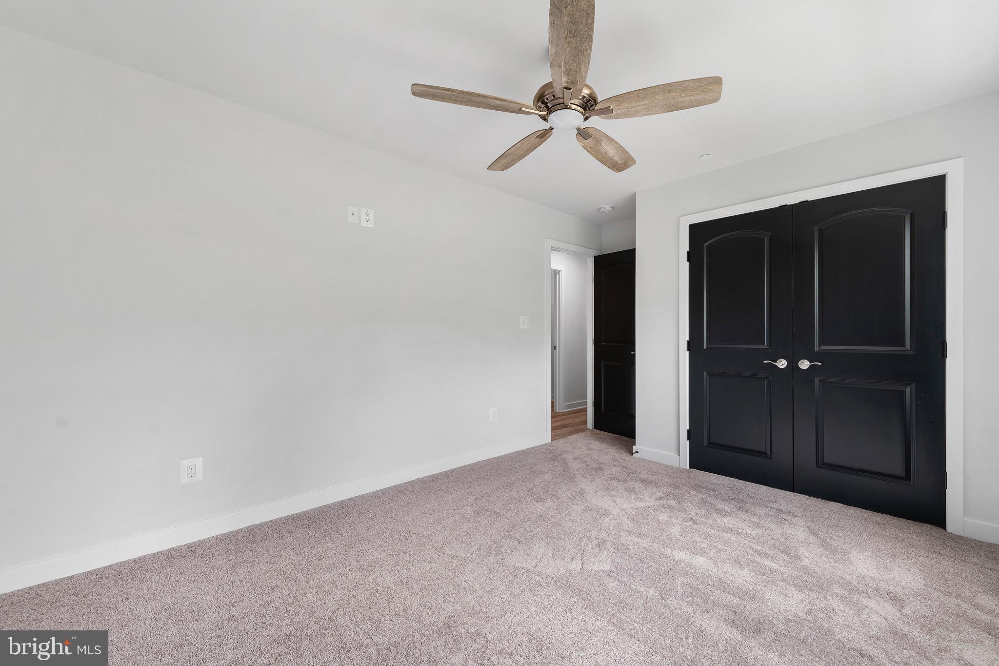 SWAN POINT - Residential