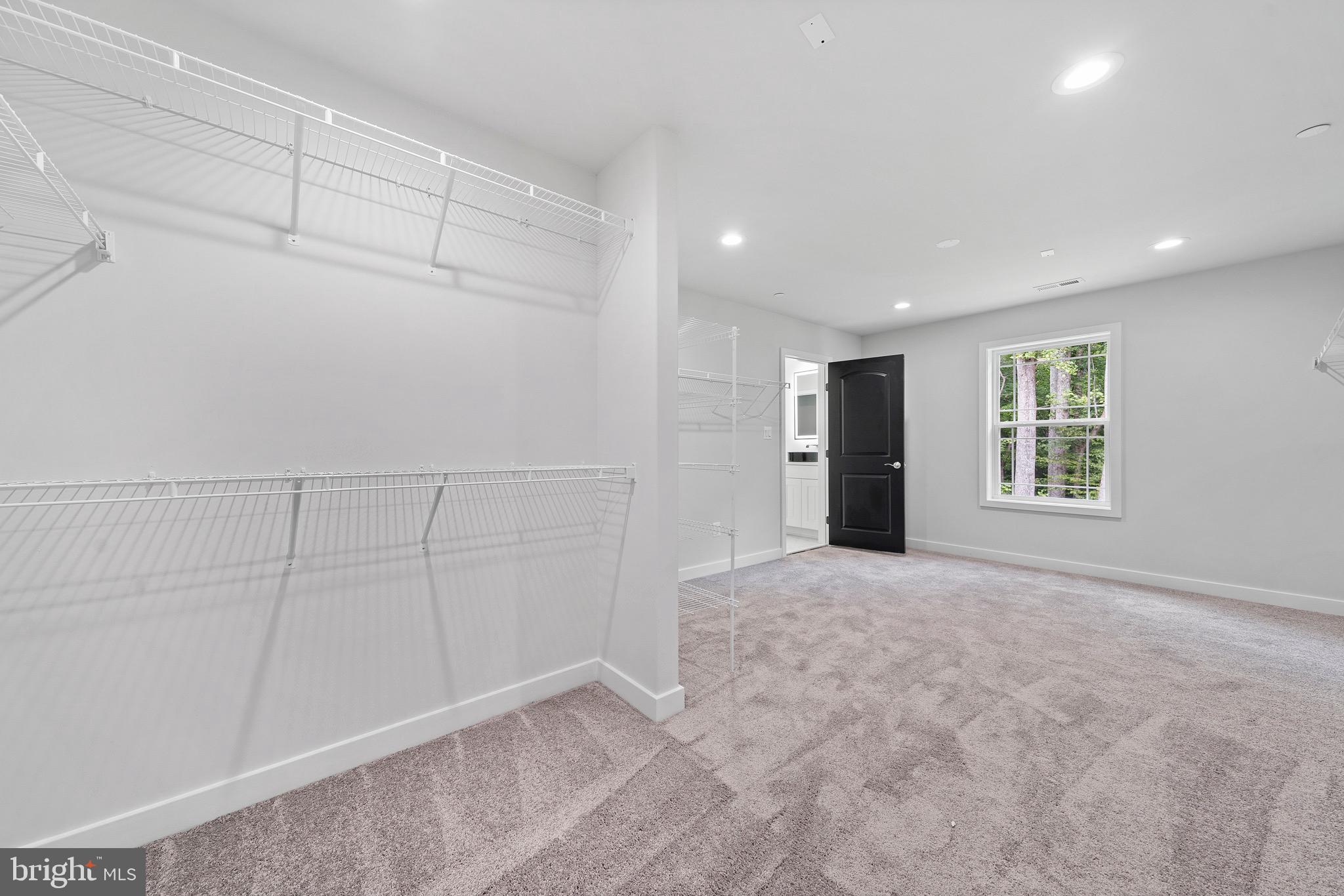 SWAN POINT - Residential