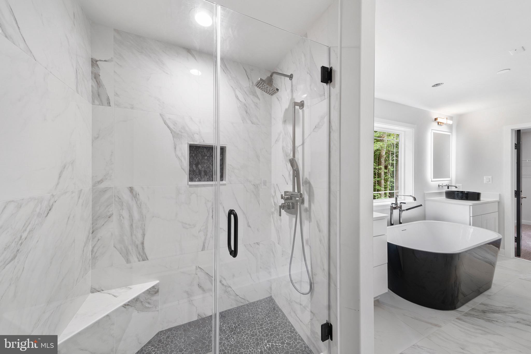 SWAN POINT - Residential