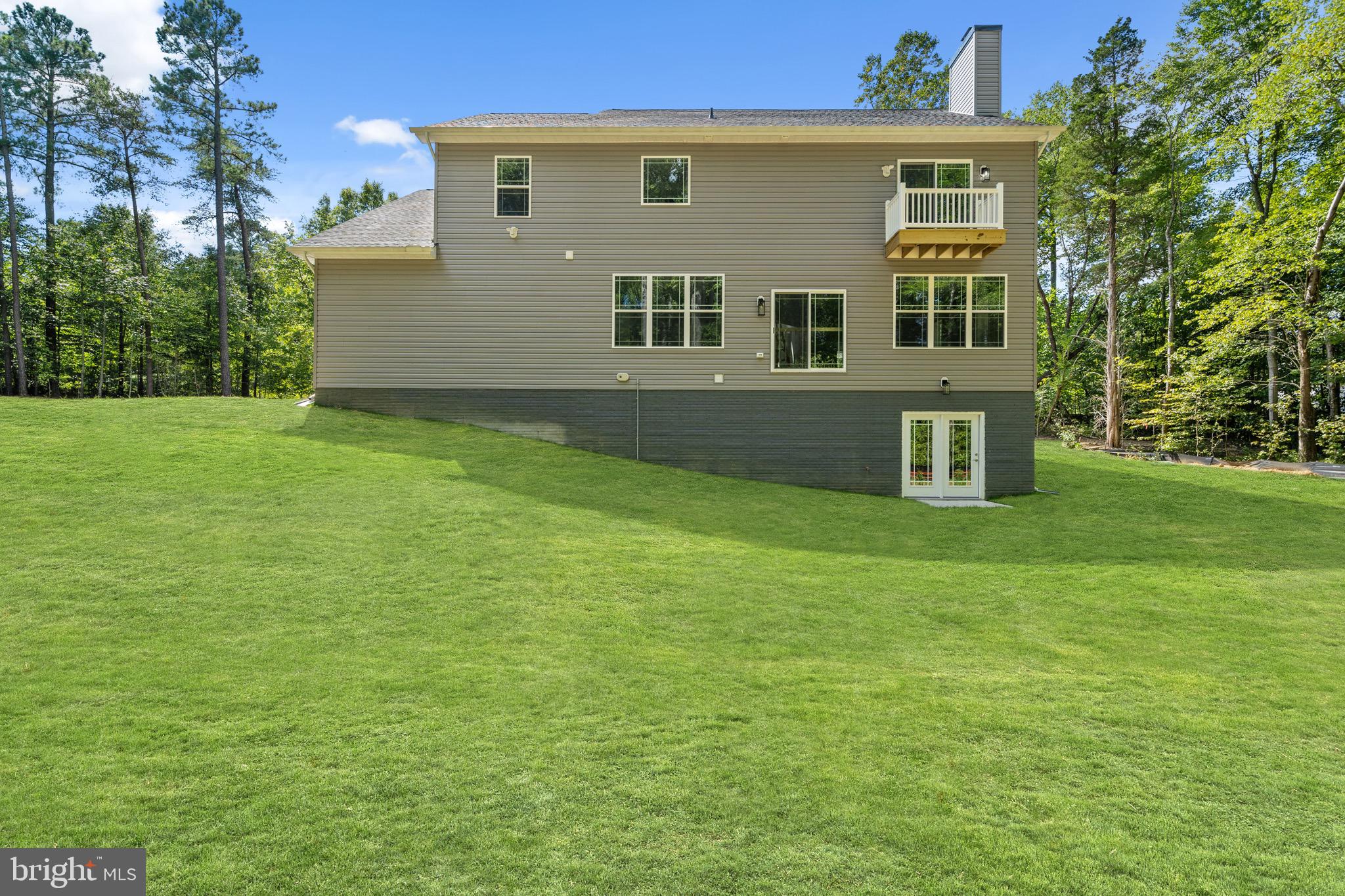 SWAN POINT - Residential