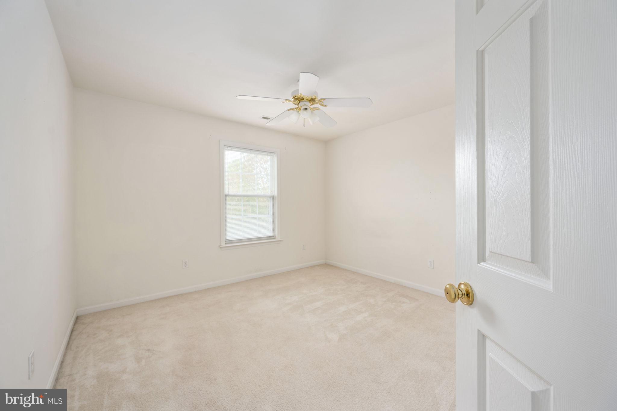 MENLOUGH - Residential