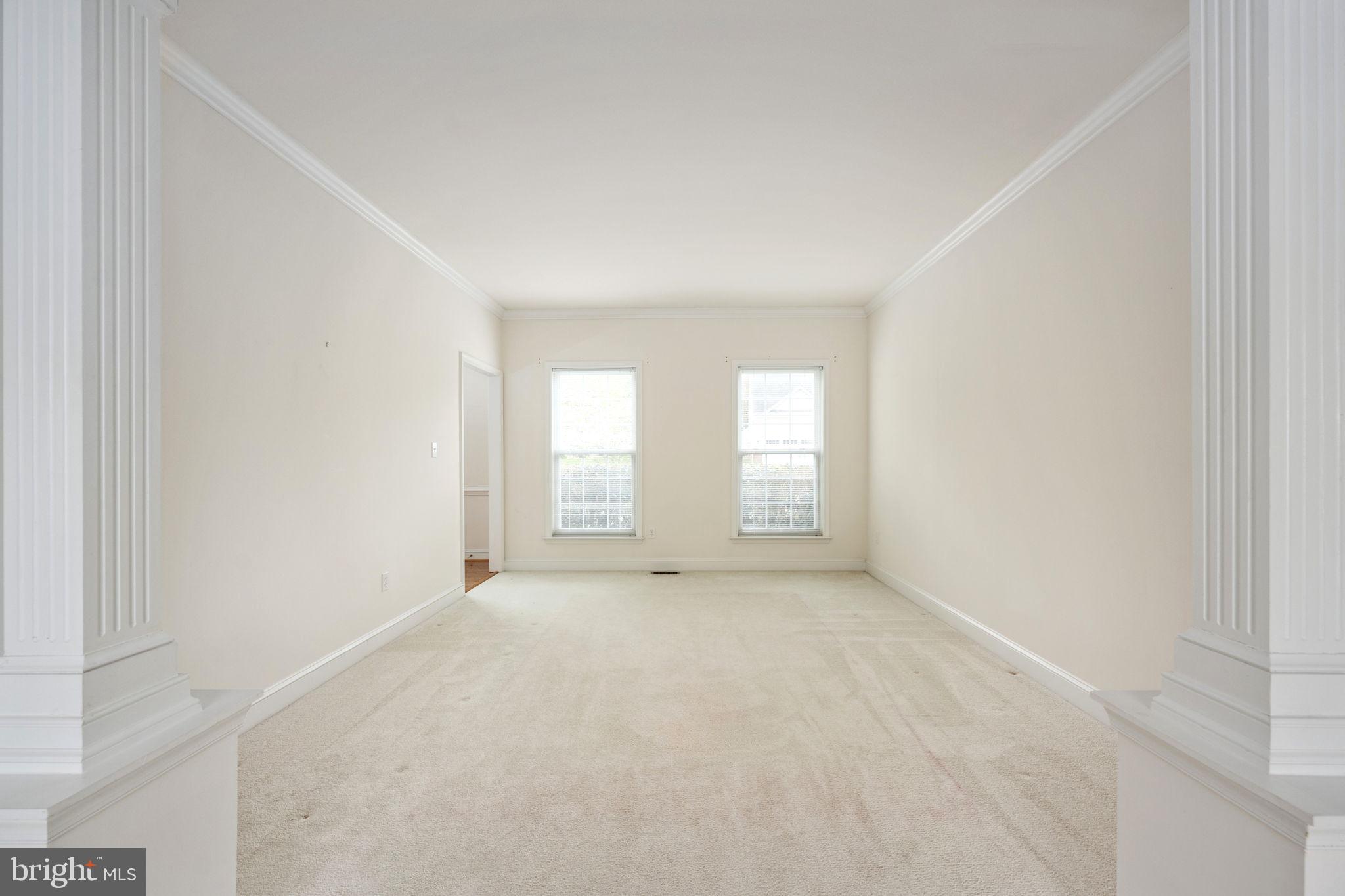 MENLOUGH - Residential