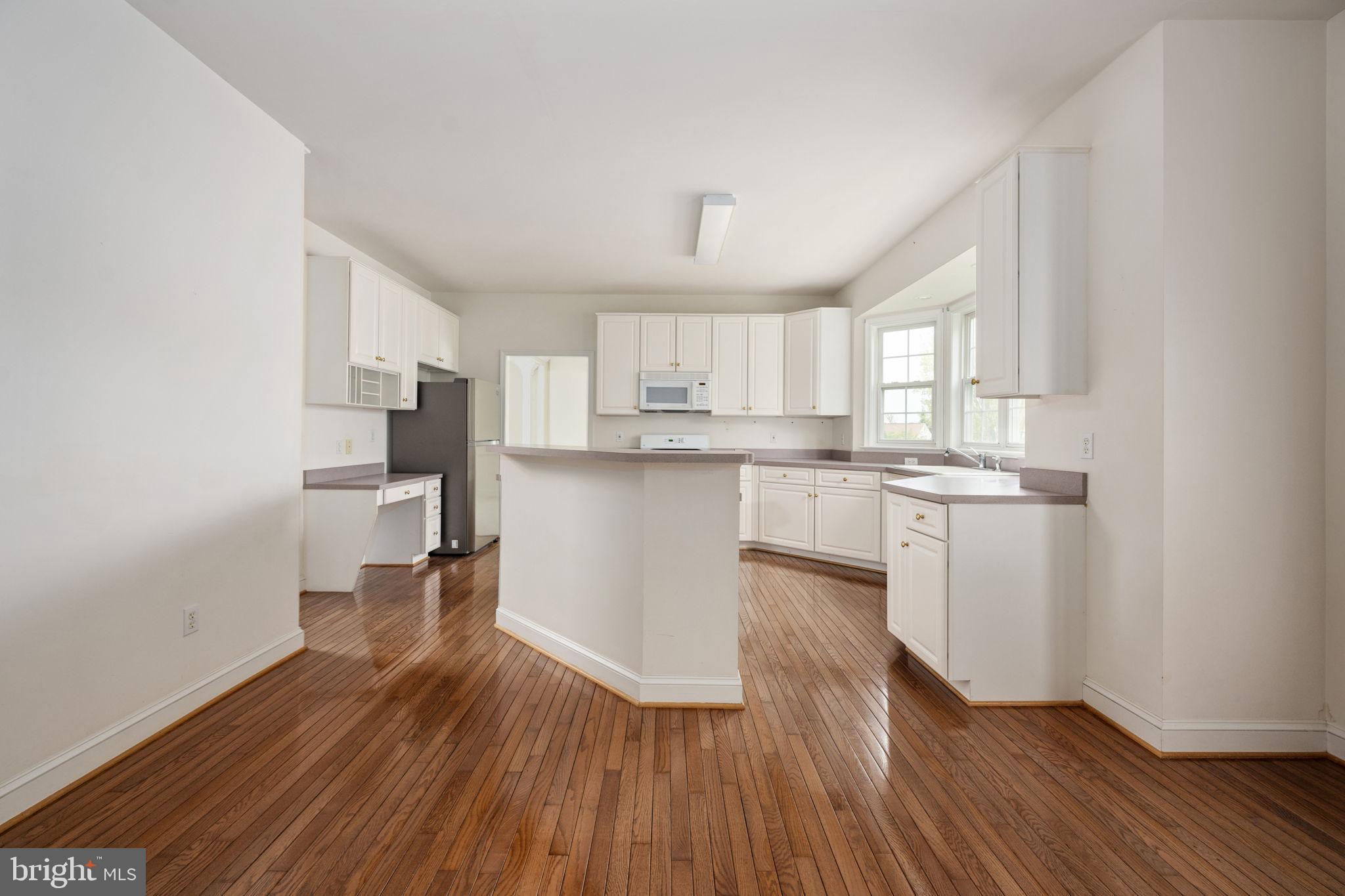 MENLOUGH - Residential