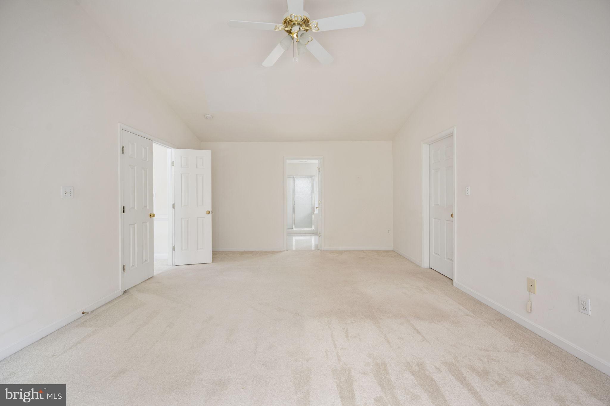 MENLOUGH - Residential