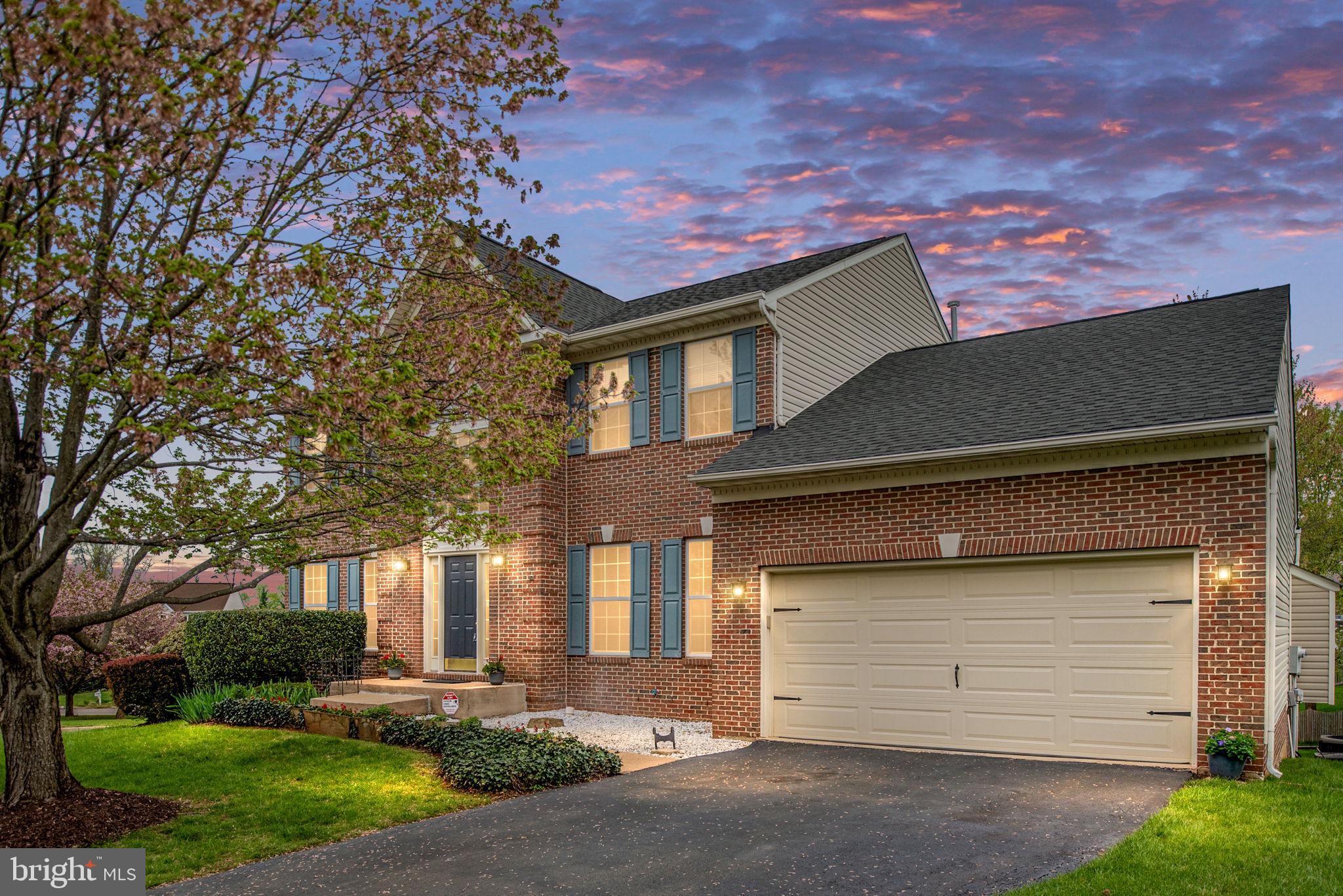 MENLOUGH - Residential