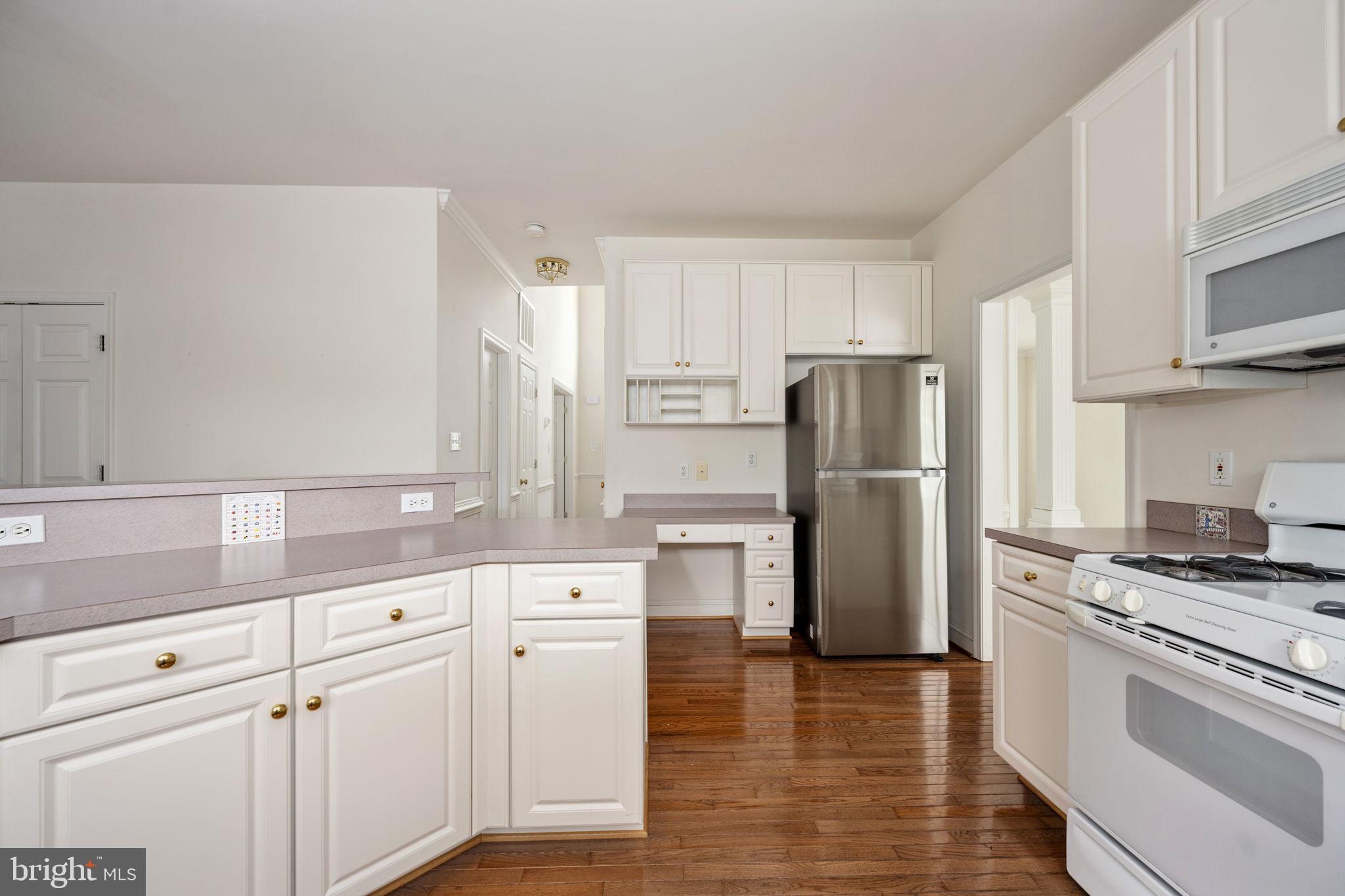 MENLOUGH - Residential