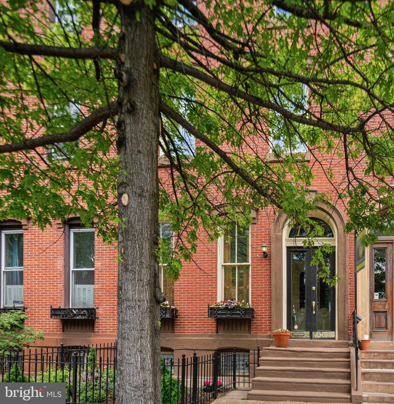 1935 SPRING GARDEN STREET
