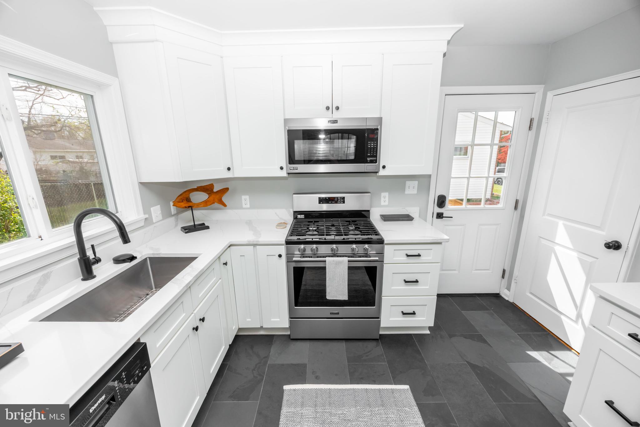 WESTVIEW PARK - Residential